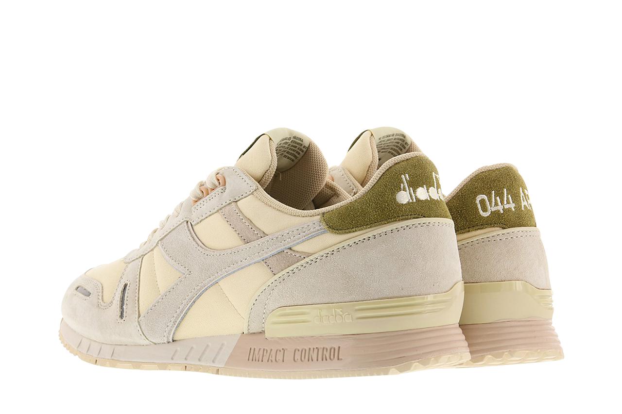 gel nimbus 21 intersport