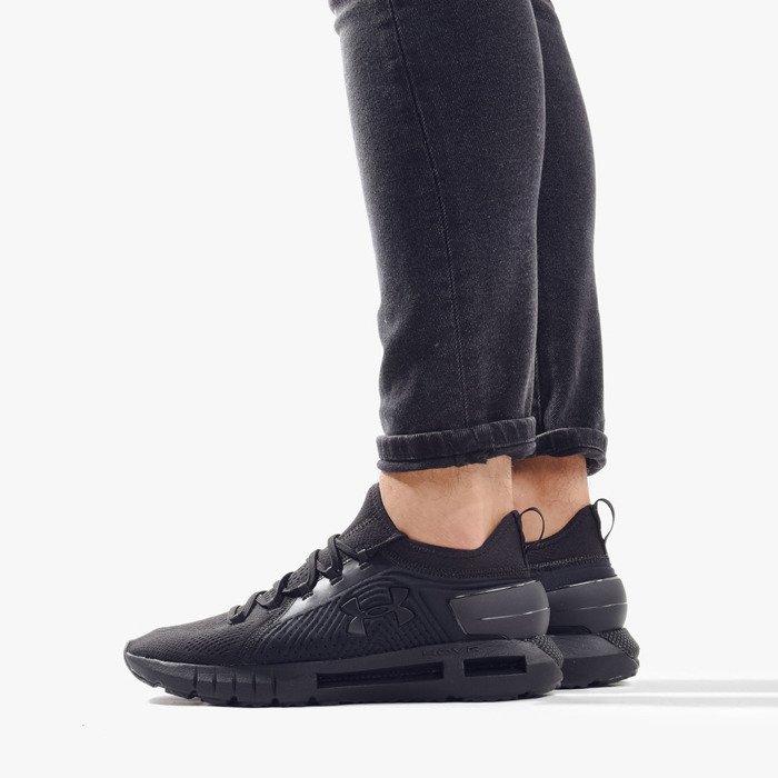 under armour phantom hovr black