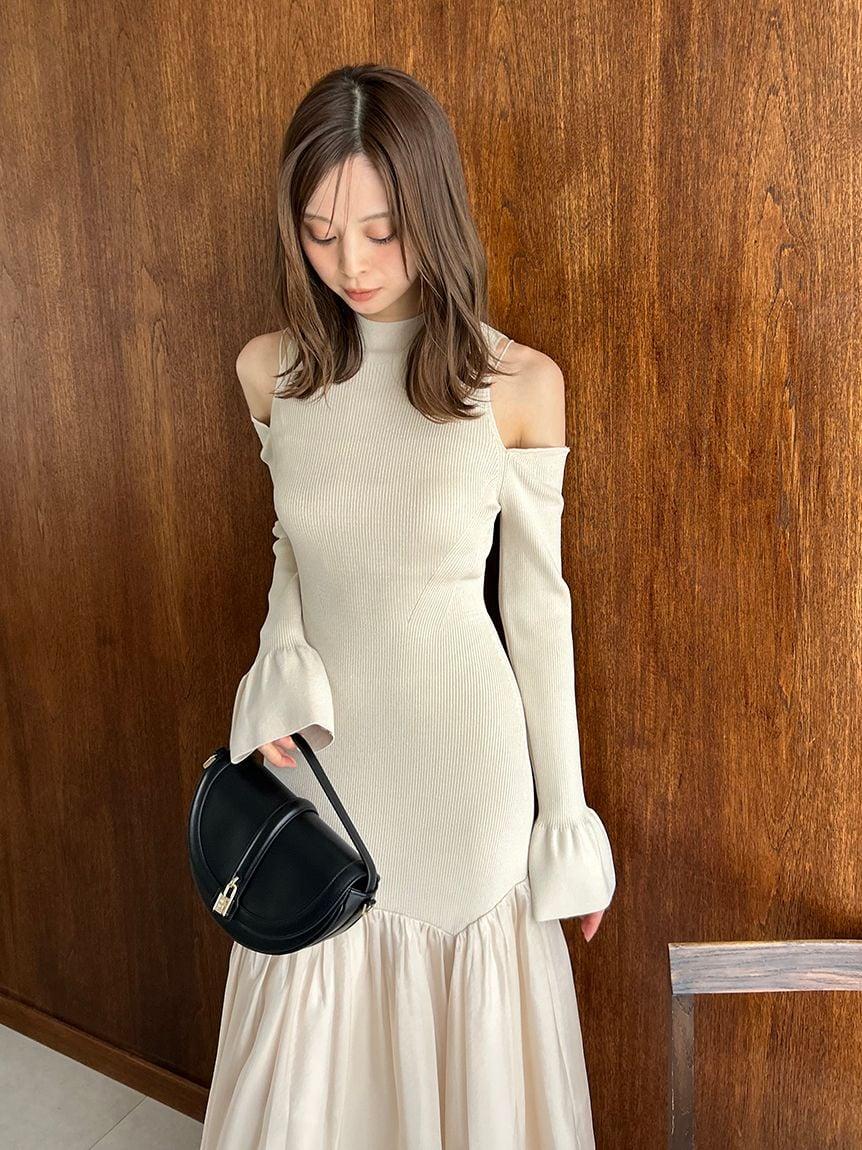 SNIDEL Sustainable Cold Shoulder Knit Dress in Natural | Lyst
