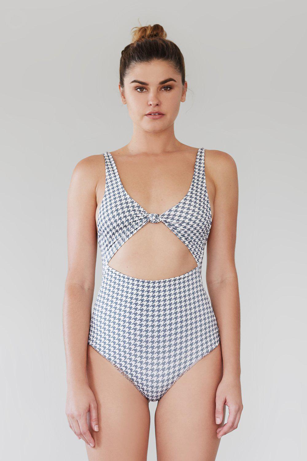 acacia indies one piece