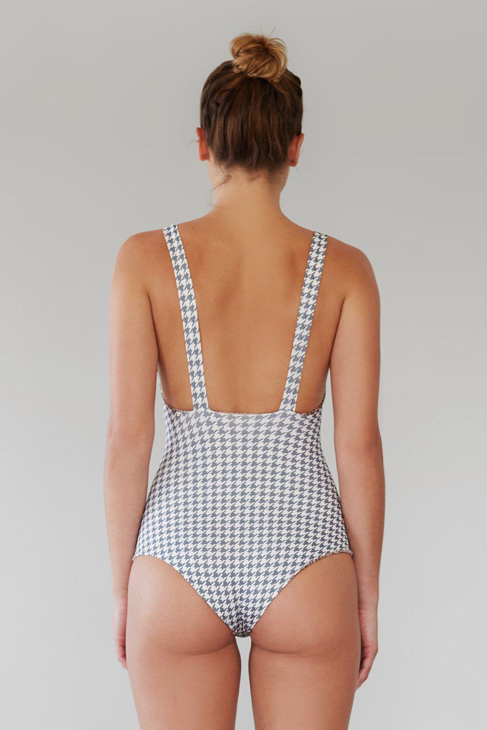acacia indies one piece