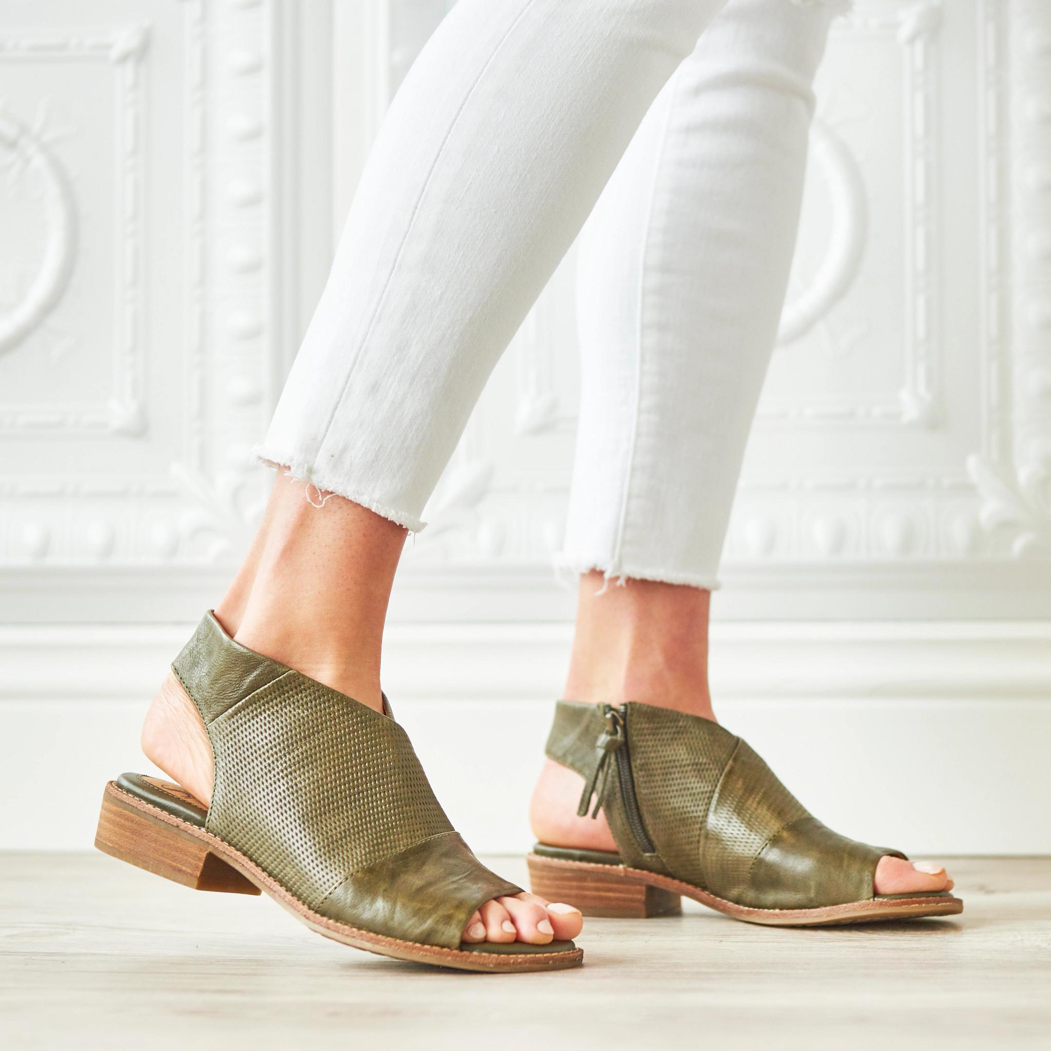 sofft natalia olive