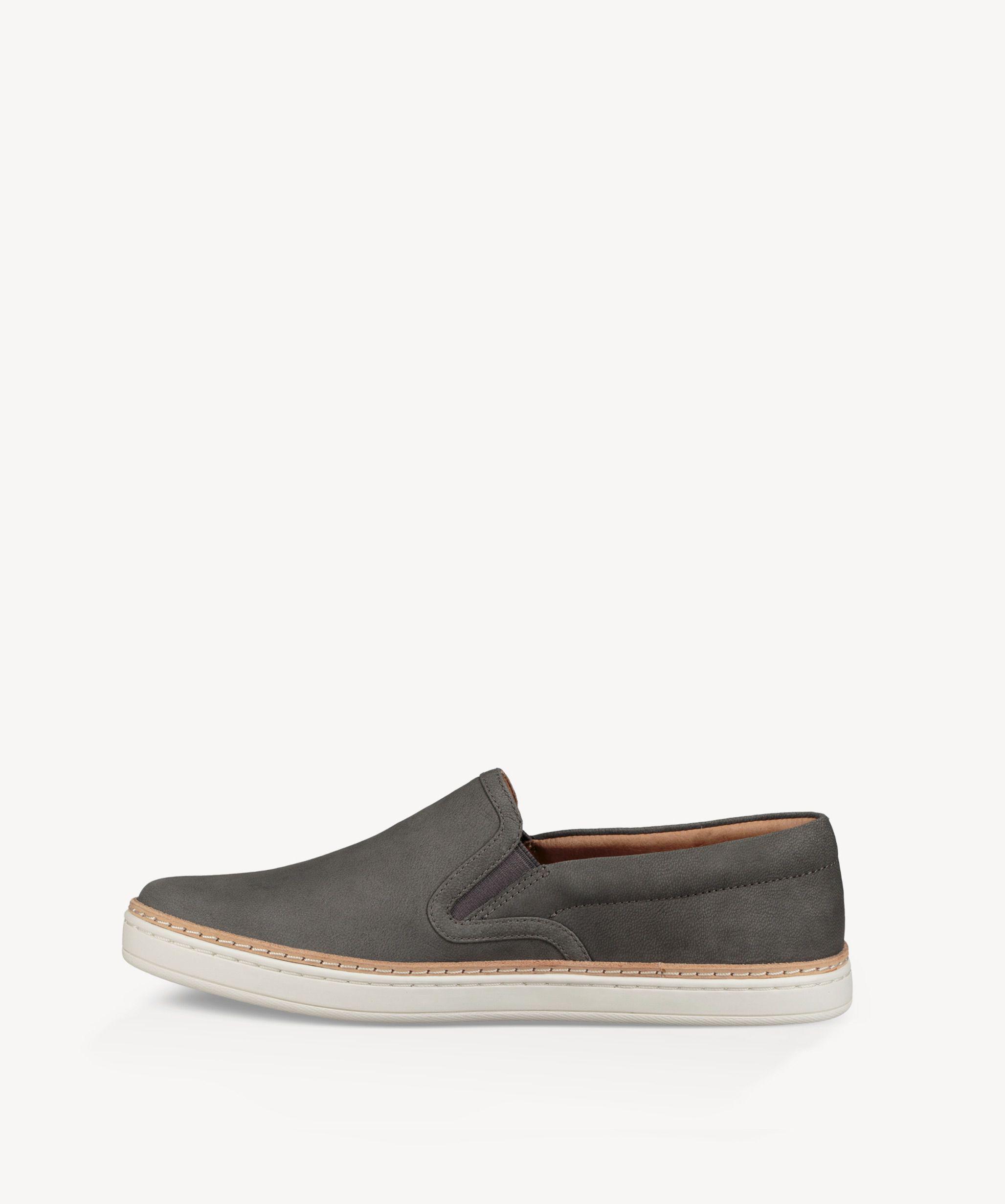 ugg soleda slip on