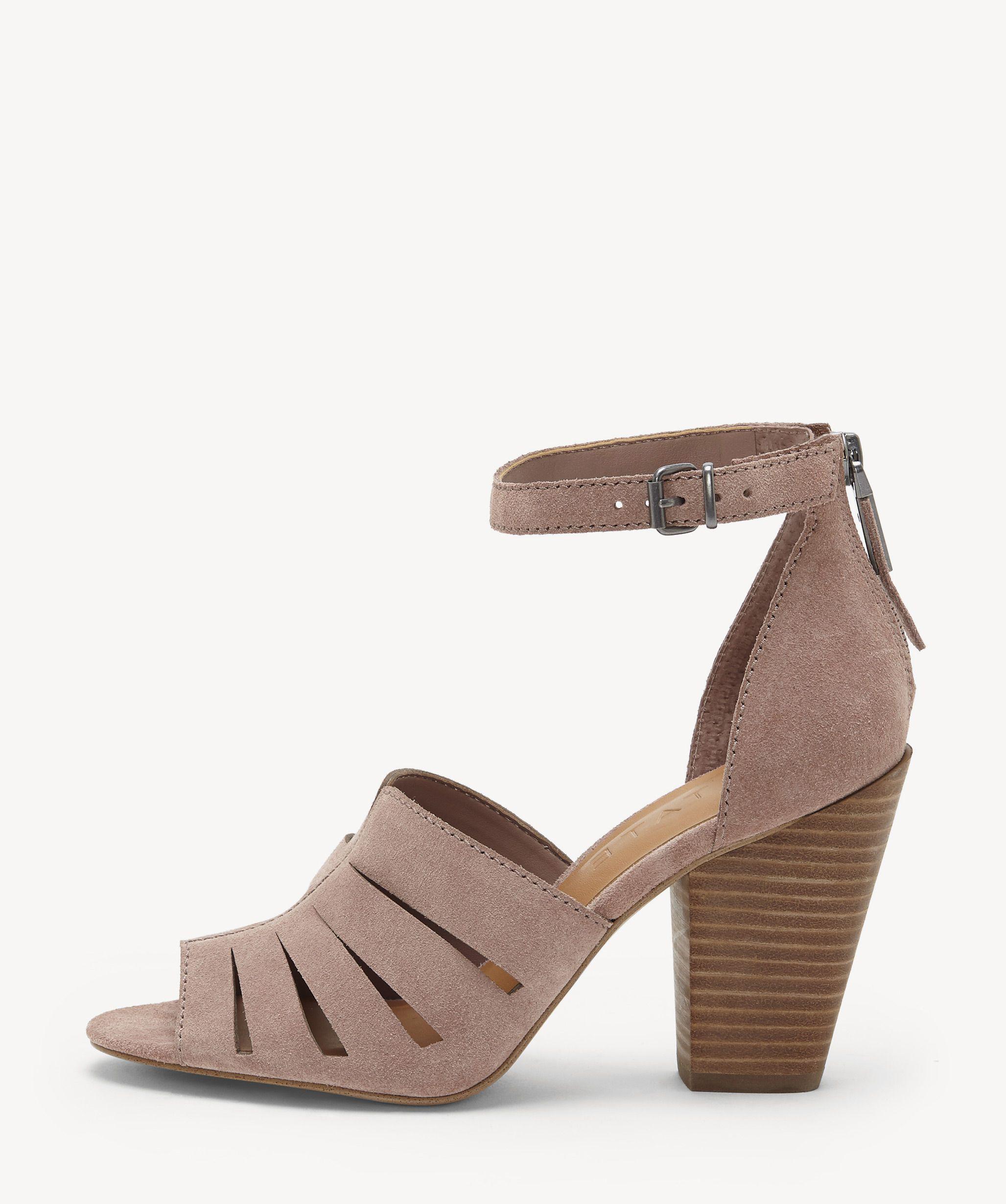 nallay block heel sandal