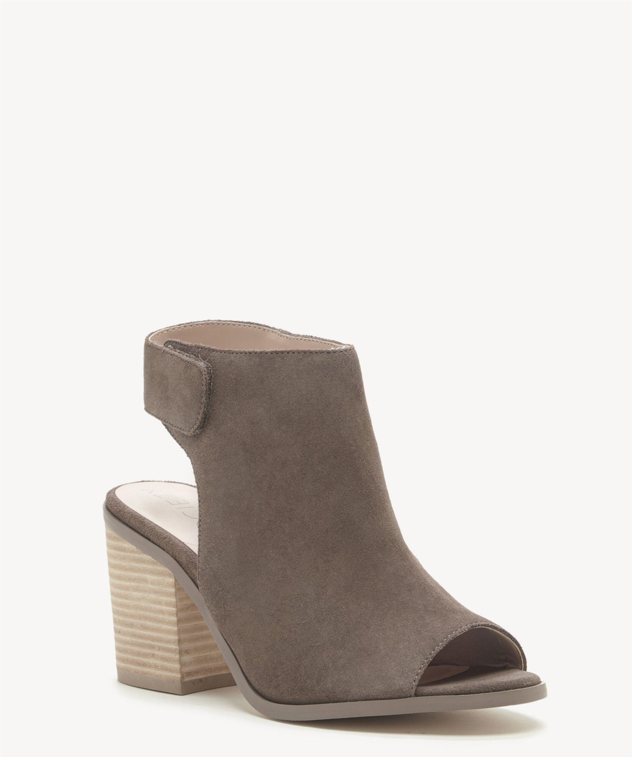 sole society heels