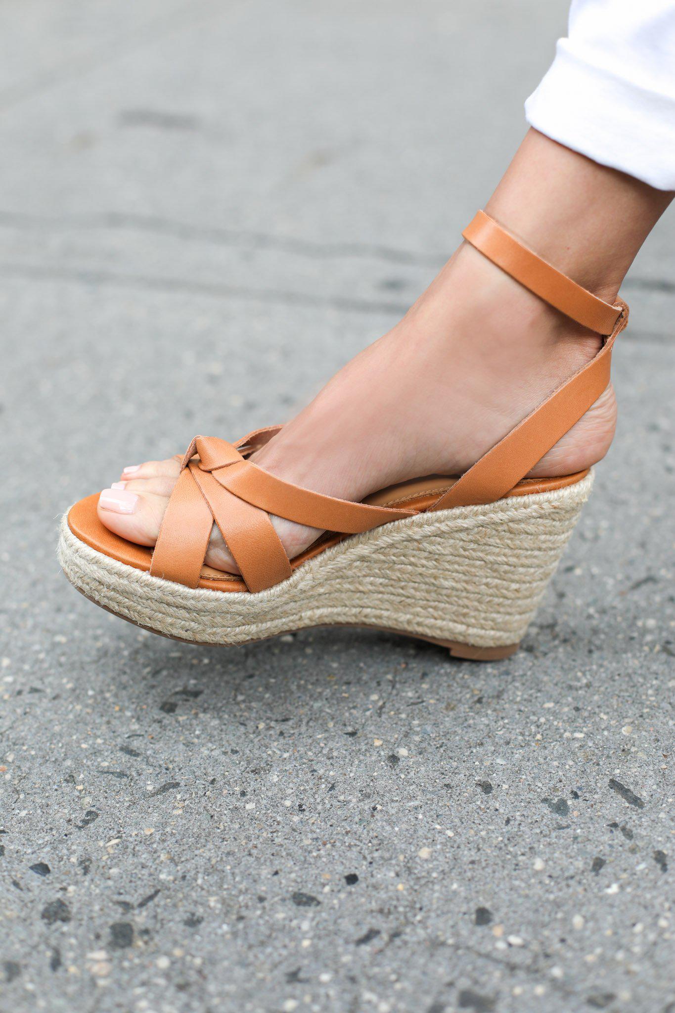 soludos charlotte wedge