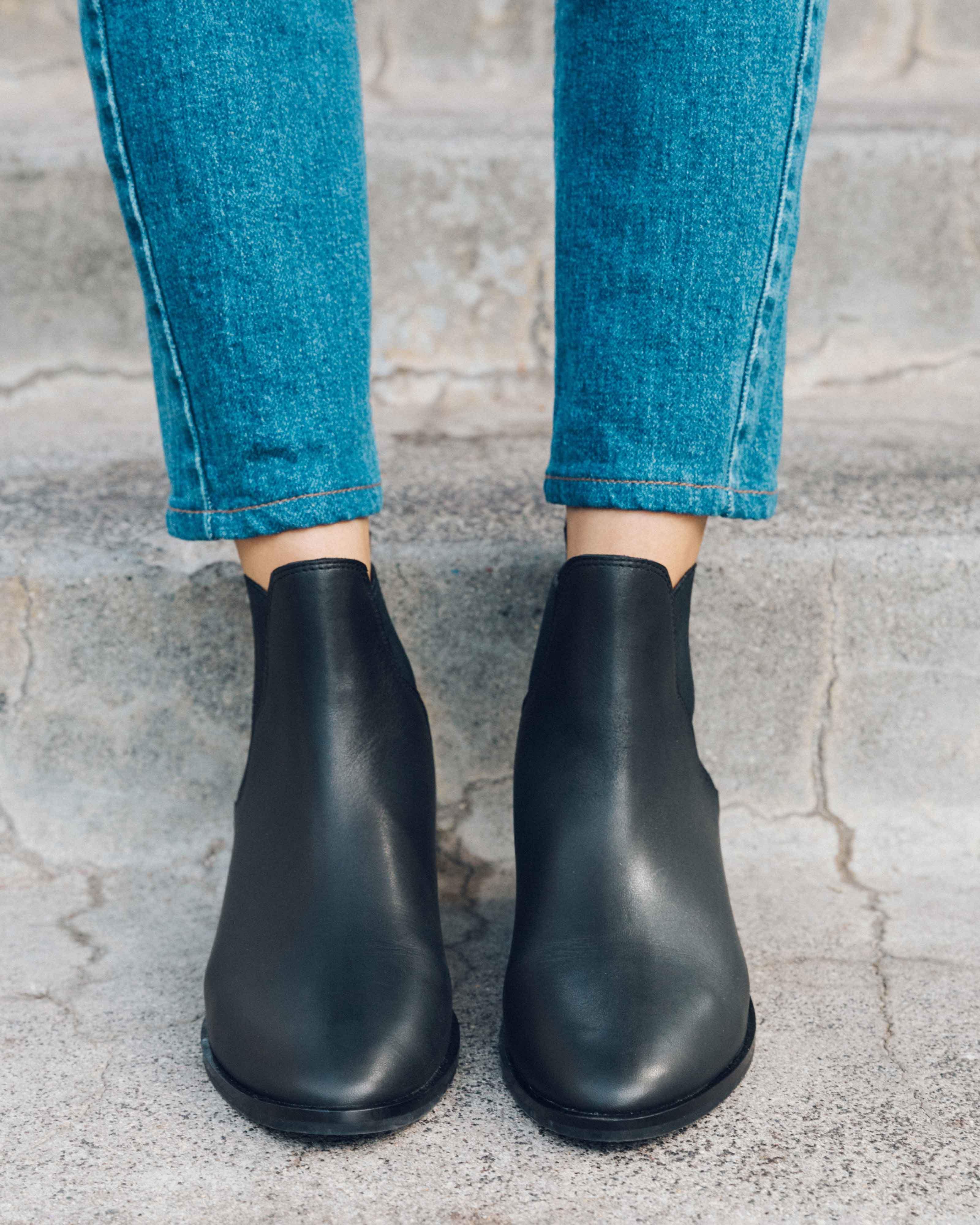 soludos marfa chelsea boot