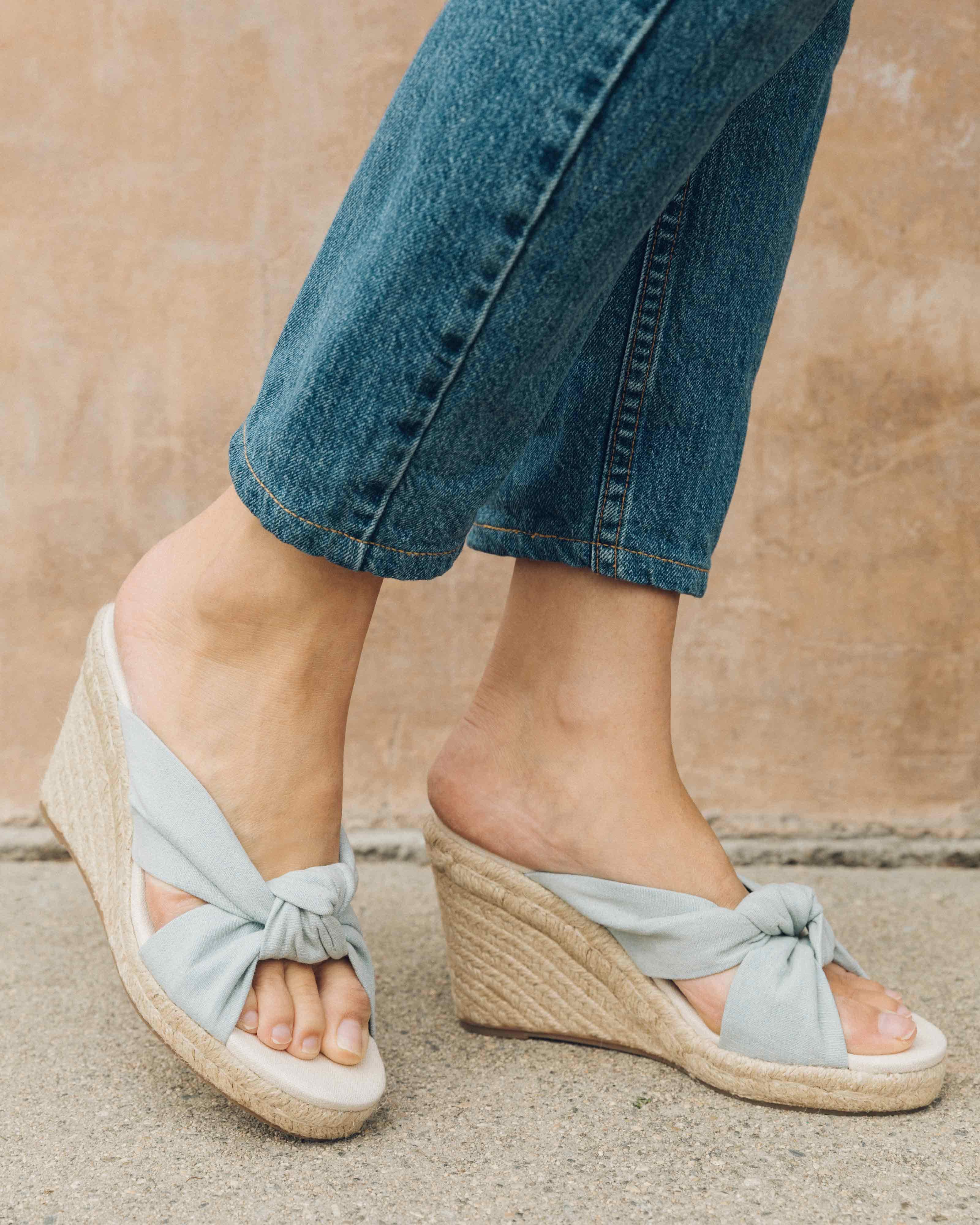 soludos knotted wedge