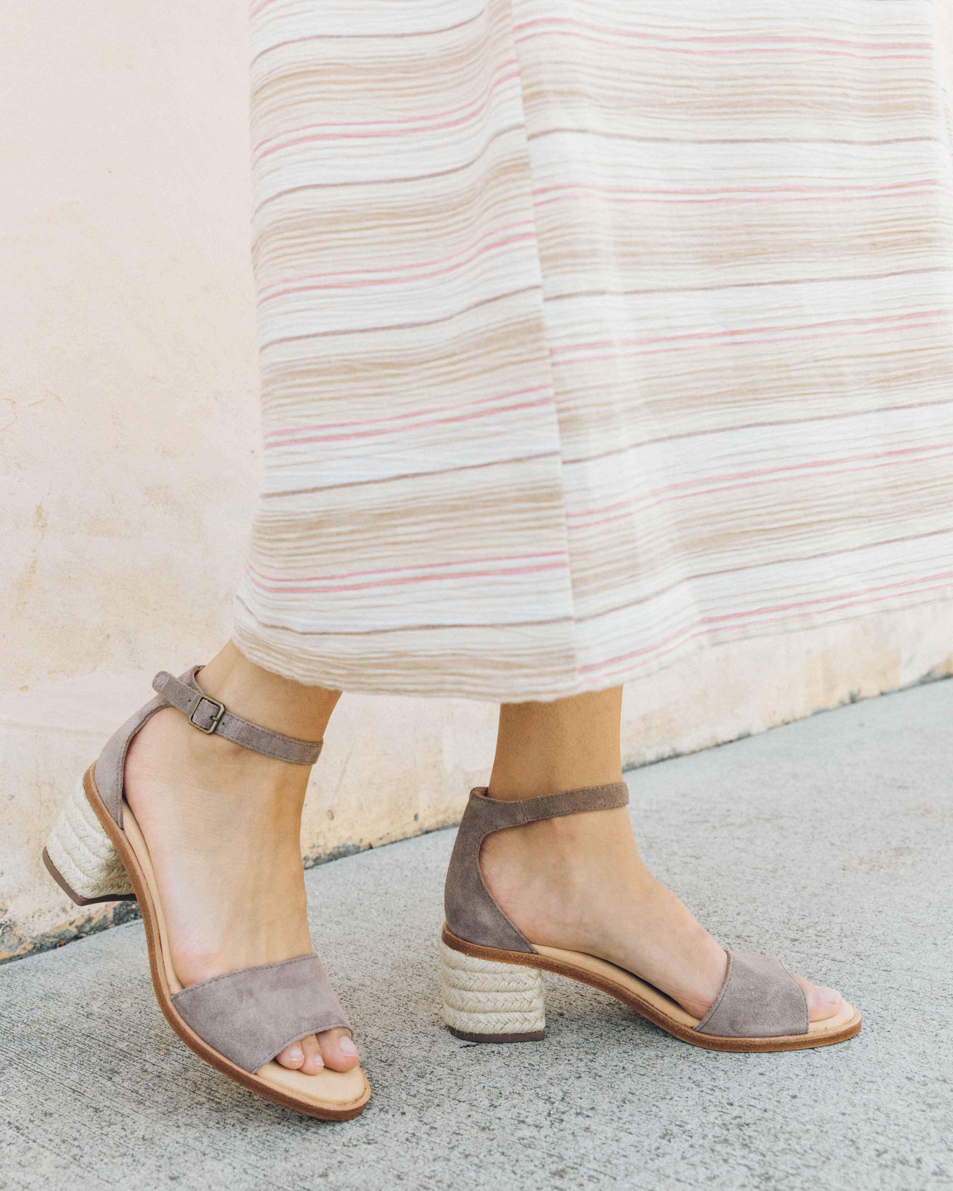 soludos capri mid heel
