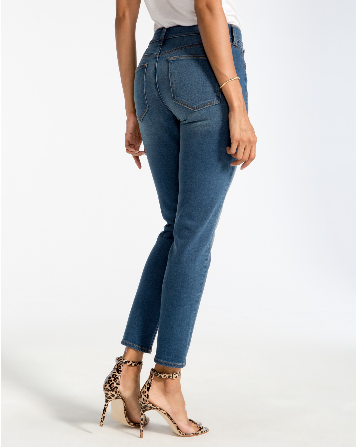 Spanx Denim 5-pocket Ankle Skinny Jeans In Addison in Blue - Lyst