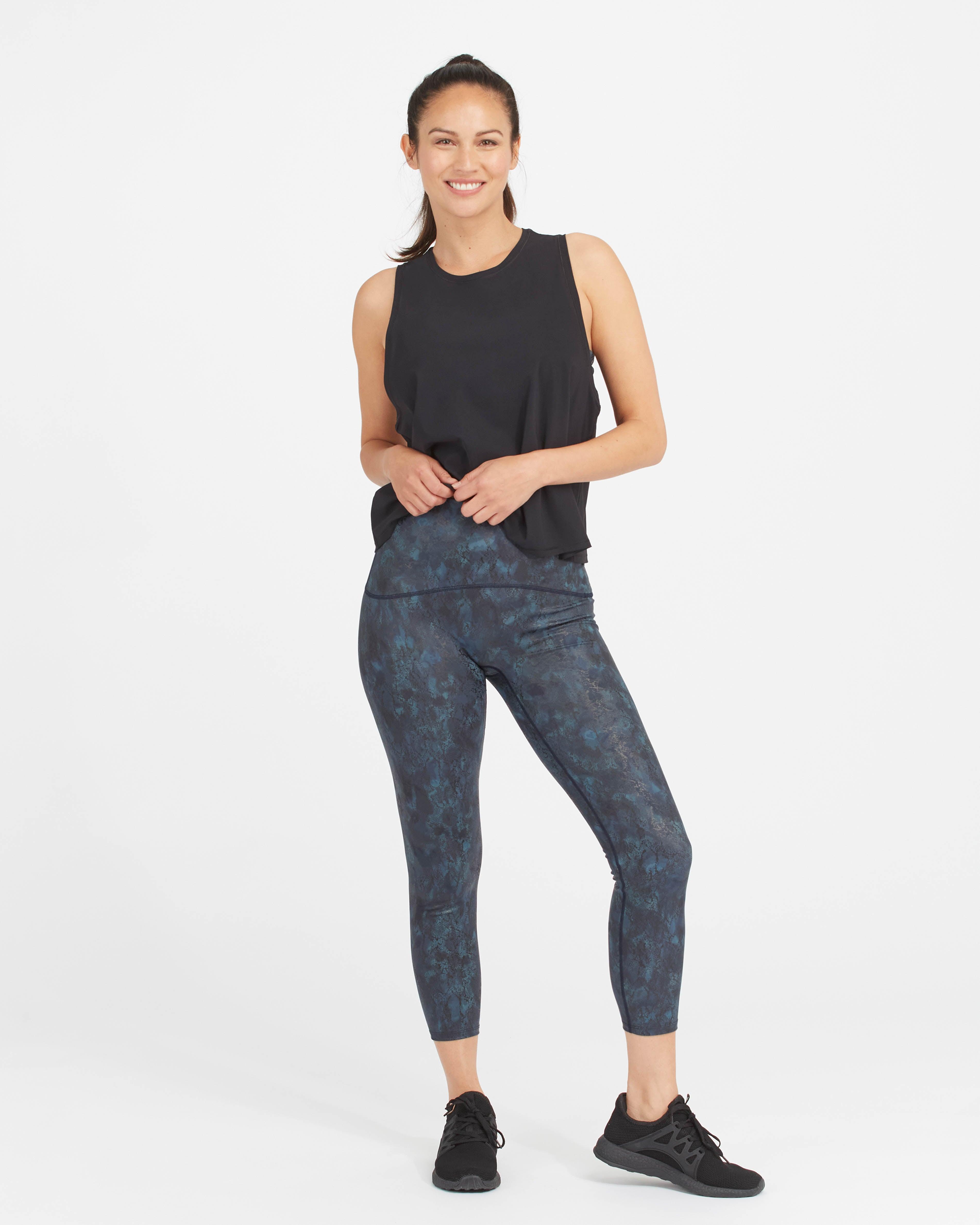Spanx Booty Boost® Active Reptile 7/8 Leggings in Blue