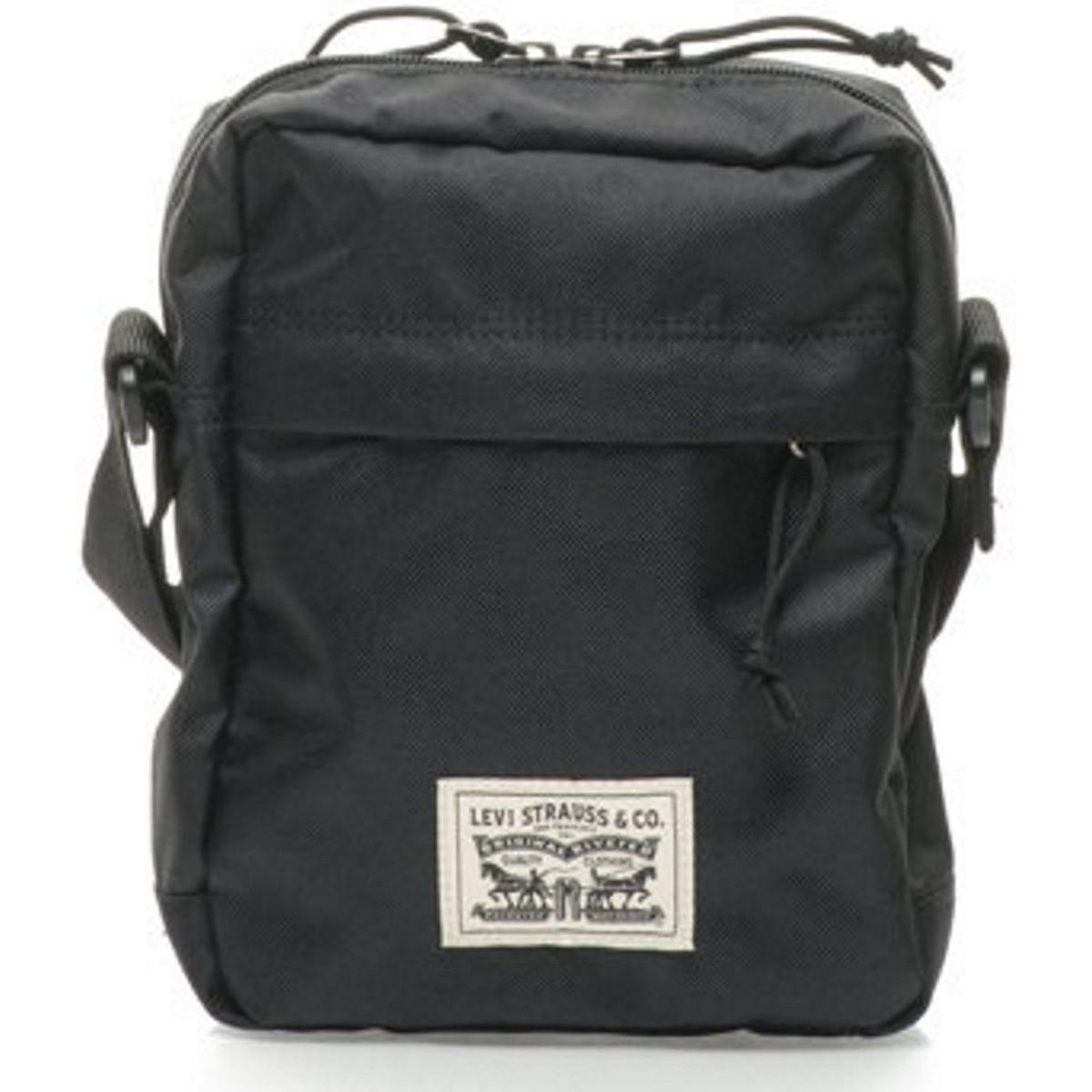 levis pouch
