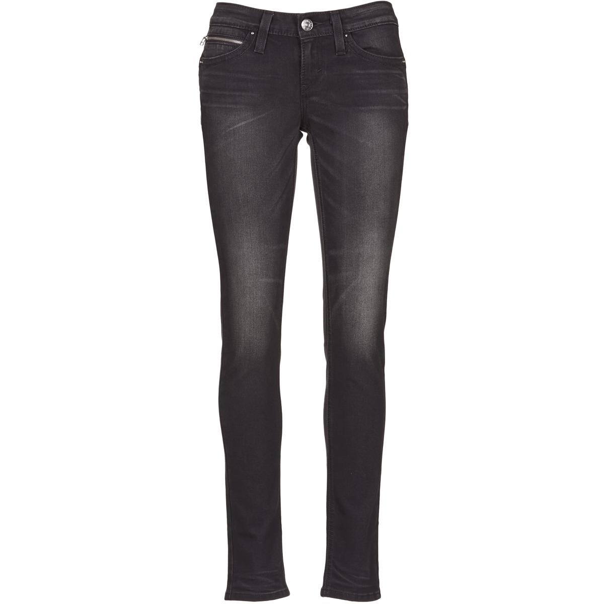 levis revel low