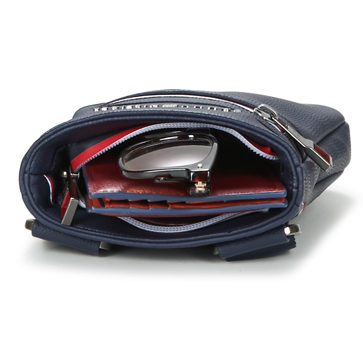 tommy hilfiger essential compact crossover
