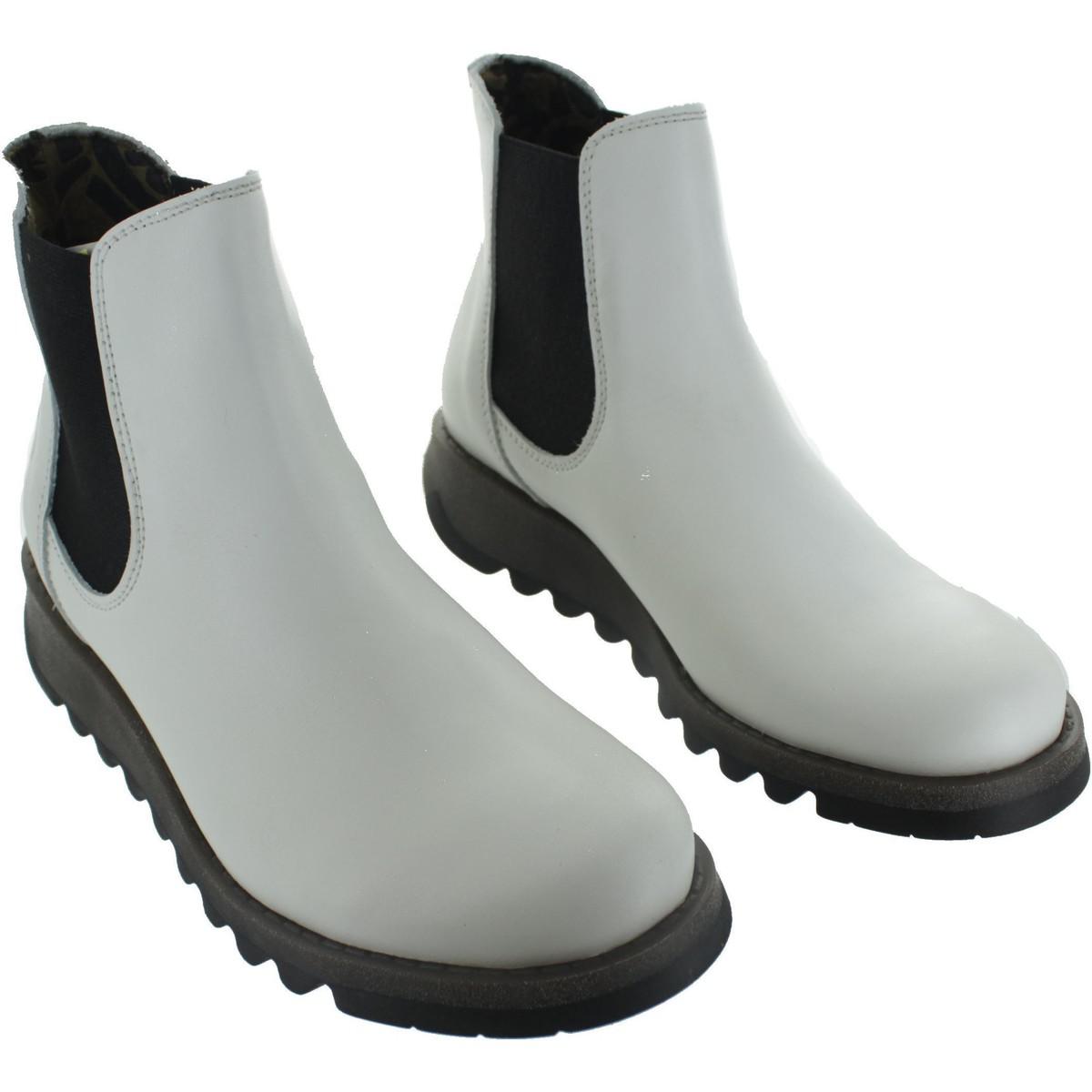 fly boots salv
