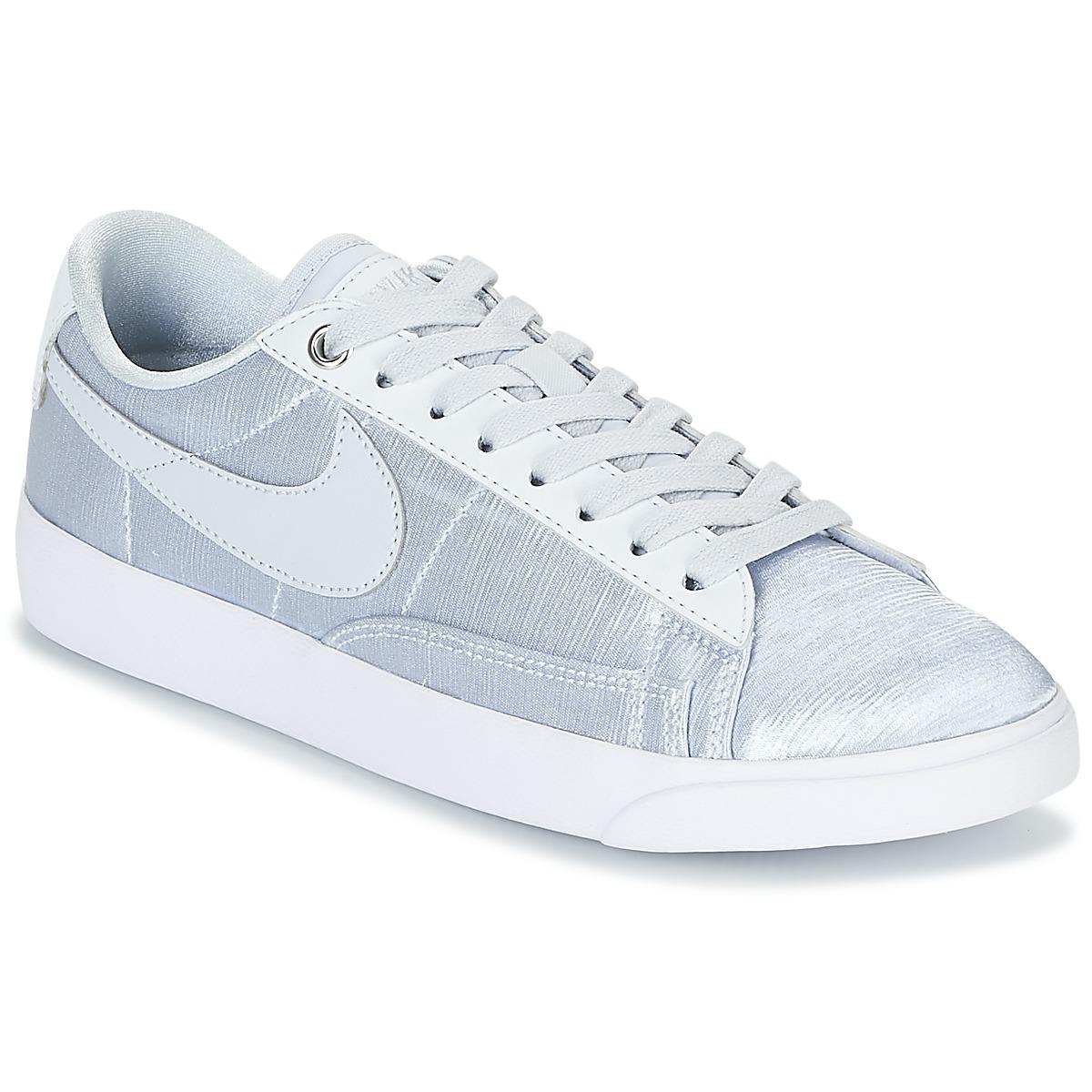 nike w blazer low se
