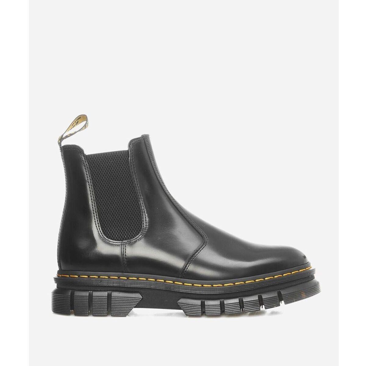 Dr. Martens in saldo Sconti fino al 53 Lyst