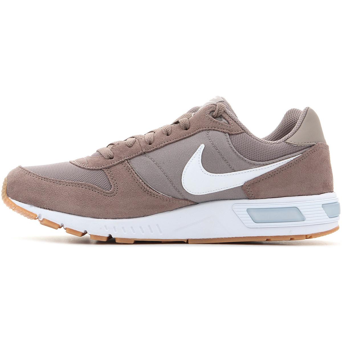 nike nightgazer beige