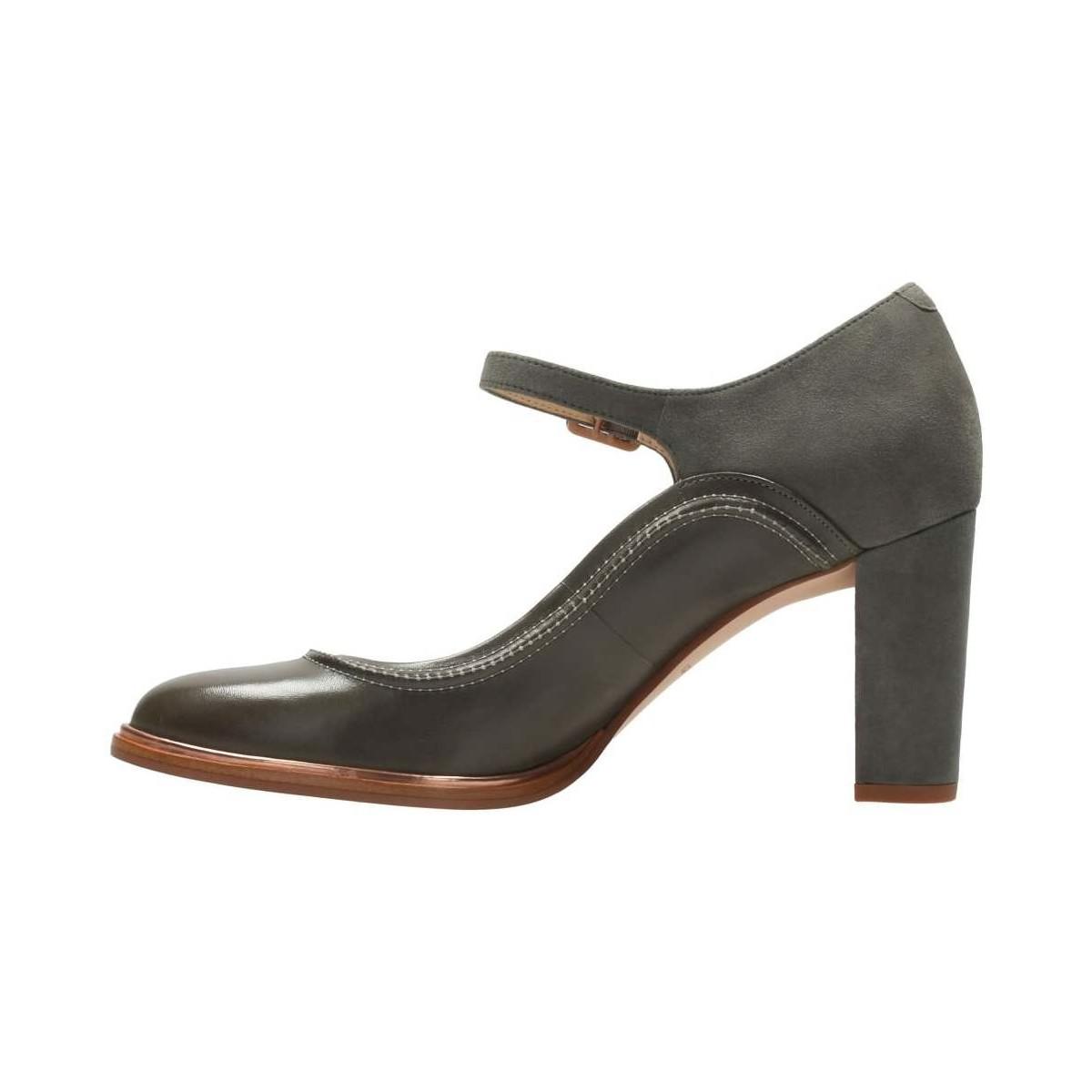 clarks ellis mae mary jane shoe