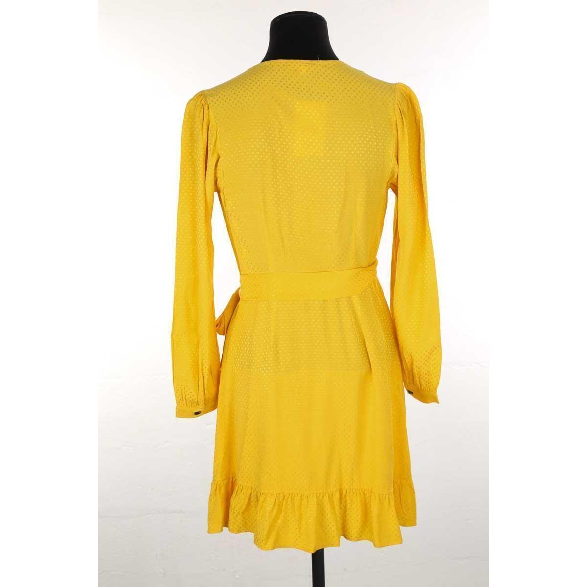 Robe courte Robe jaune Maje en coloris Jaune Lyst