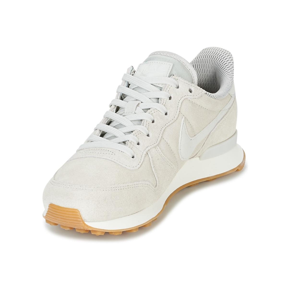 nike internationalist trainers in beige