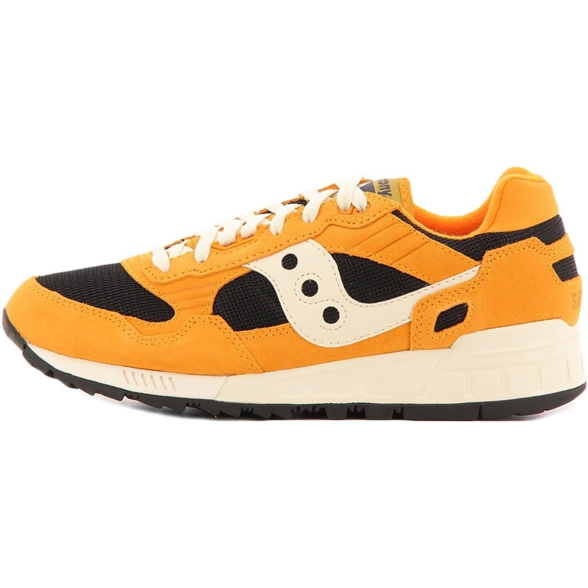saucony jaune