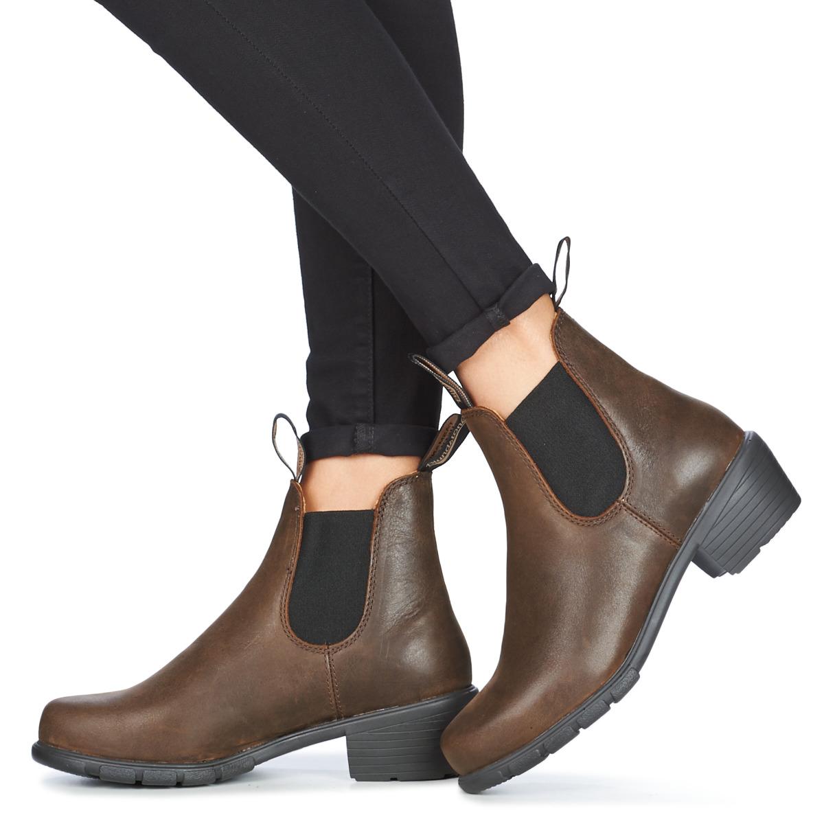 blundstone women's heel