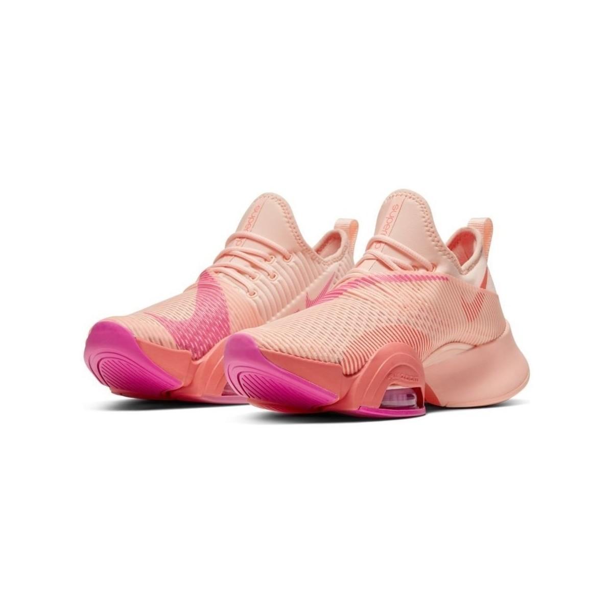 nike training air zoom superrep trainers in pink