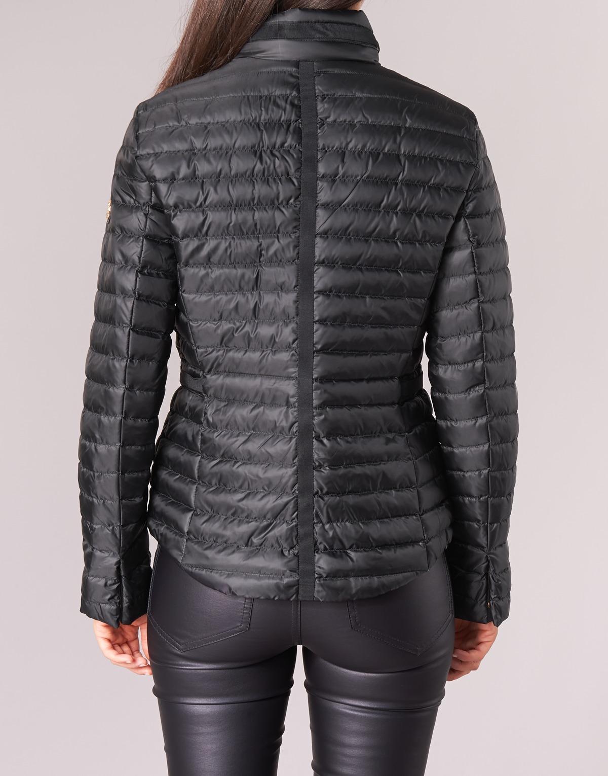 packable nylon puffer jacket