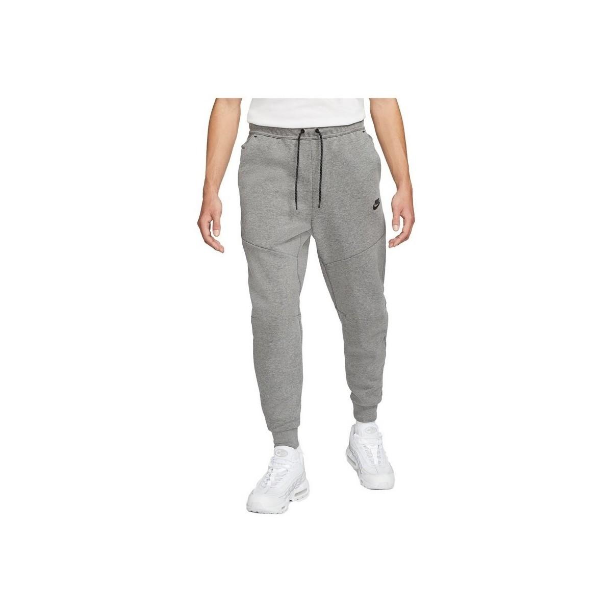 ensemble nike tech fleece gris