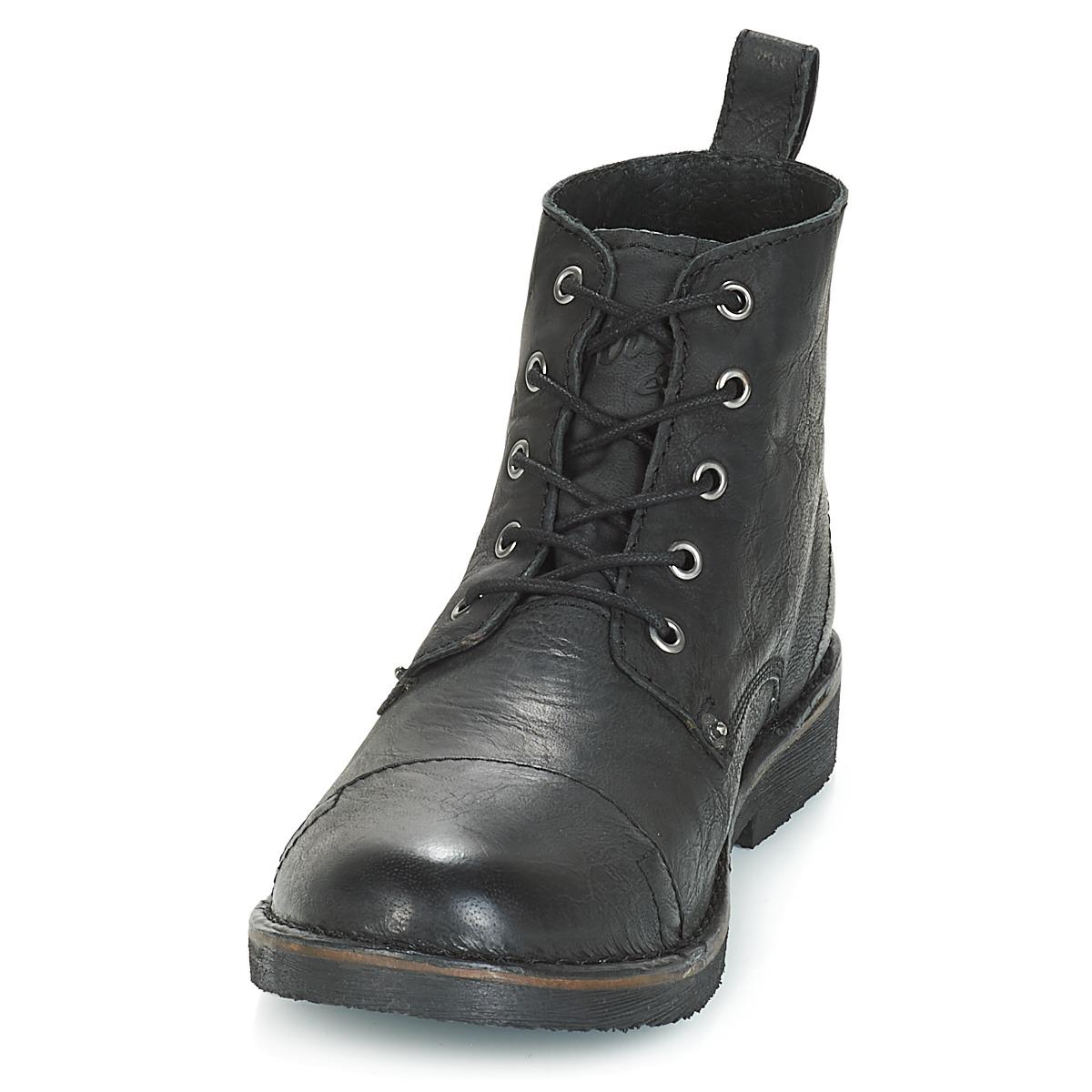 track boots levis