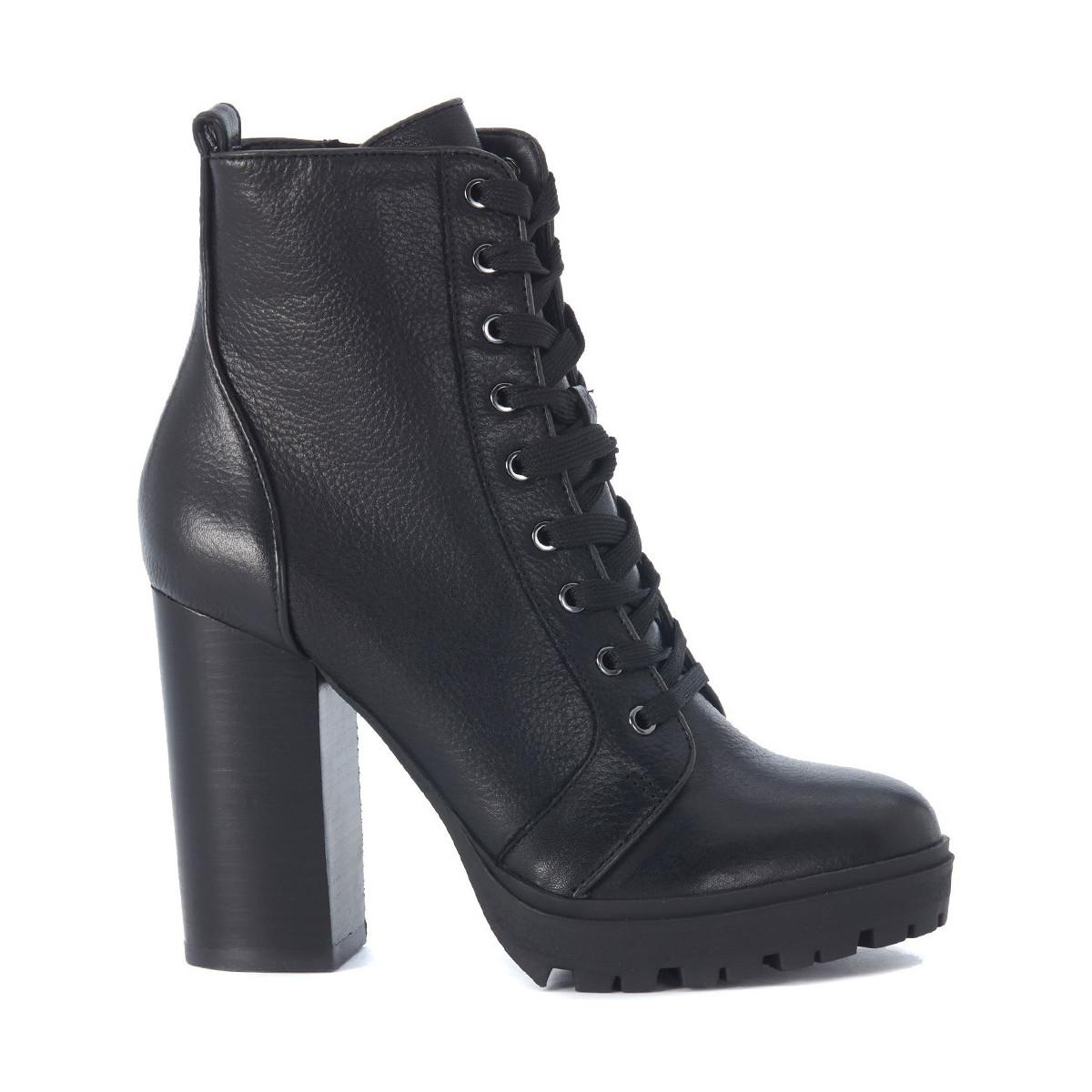 steve madden blanco boot