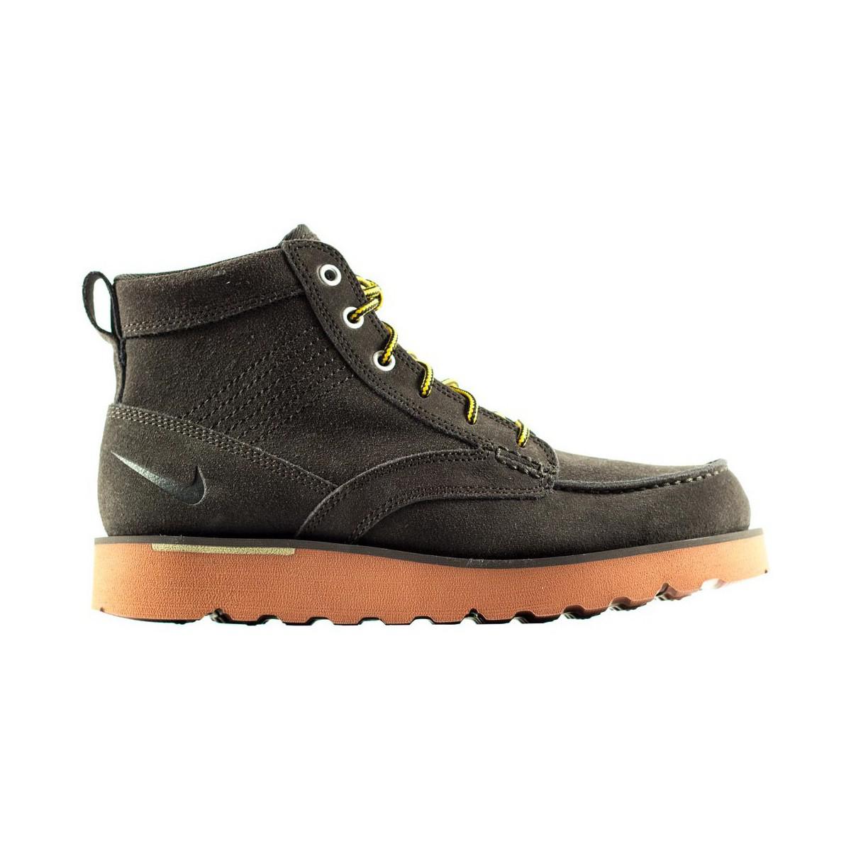 nike kingman boots