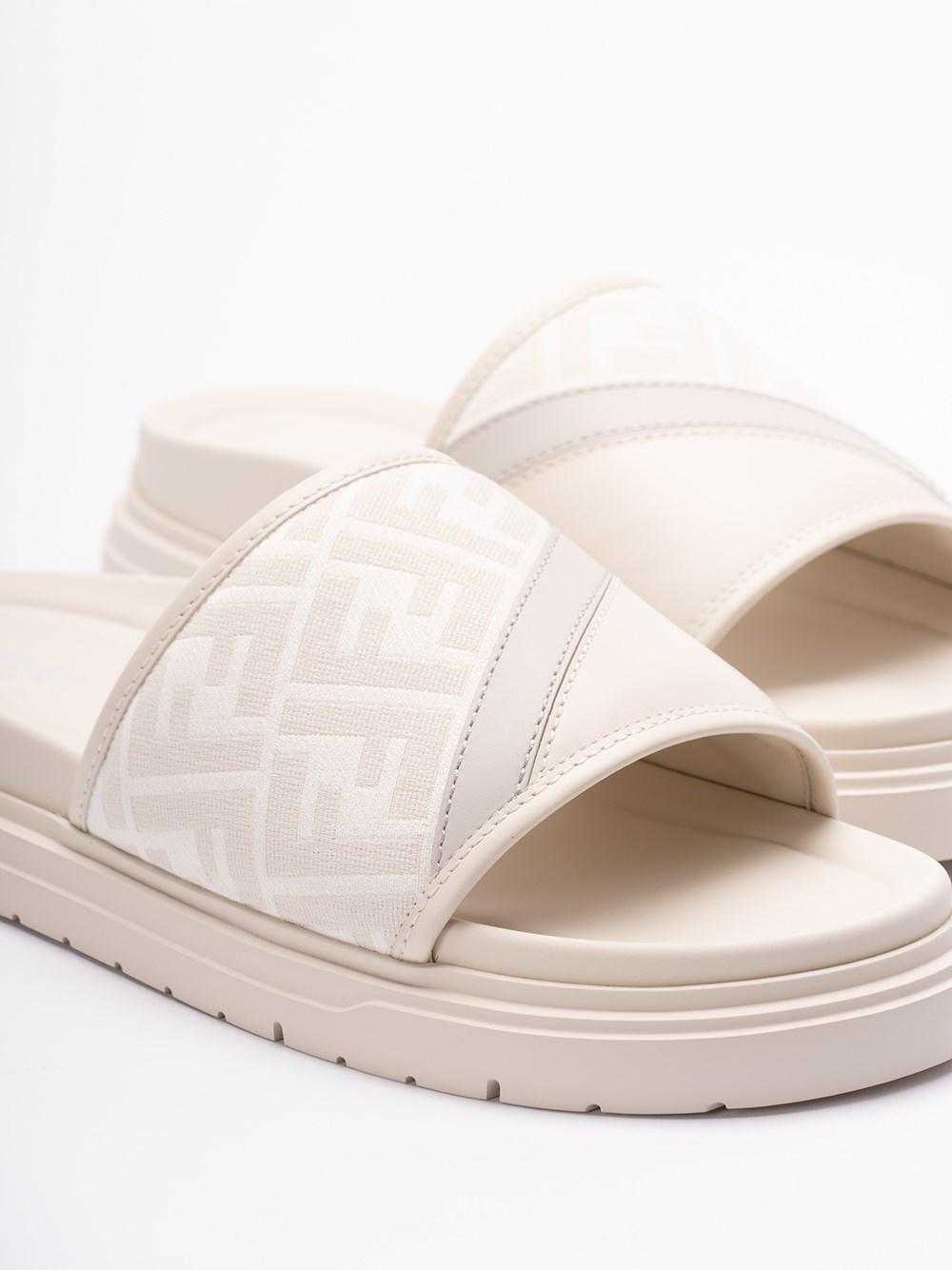 【FENDI】DIAGONAL SLIDES Fendi Fendi Diagonal FF Jacquard Slides - Sandals - Free