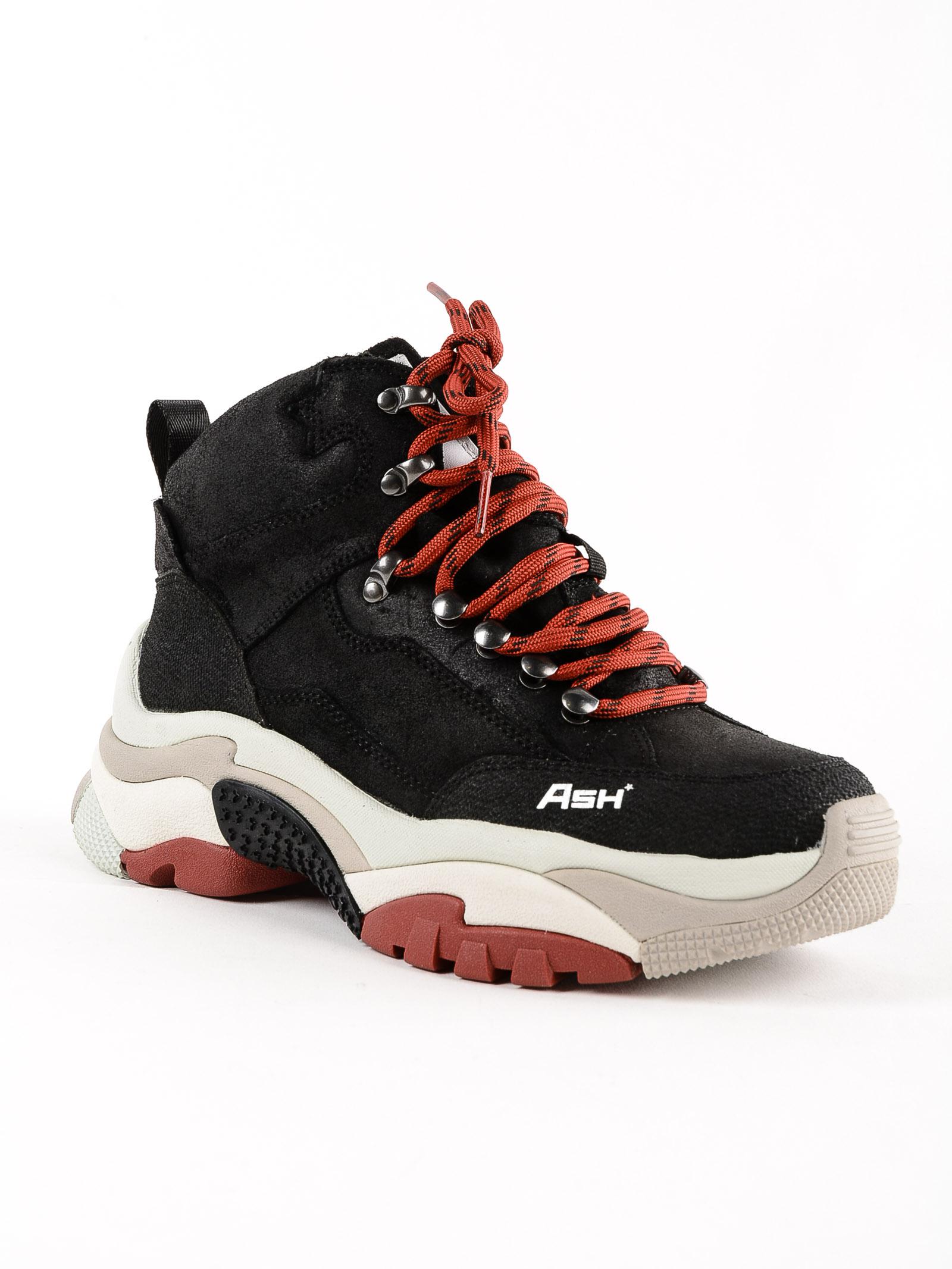 ash alfa hiking boots