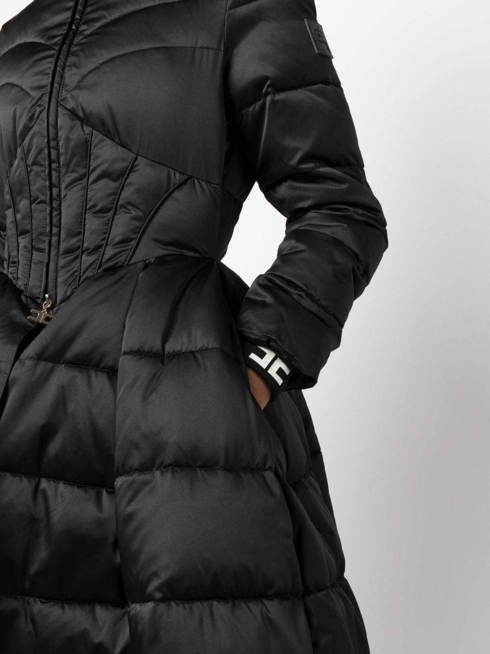 ブルゾン Elisabetta Franchi Circle Black Padded Coat Elisabetta Franchi Circle Flared Quilted Coat In Black