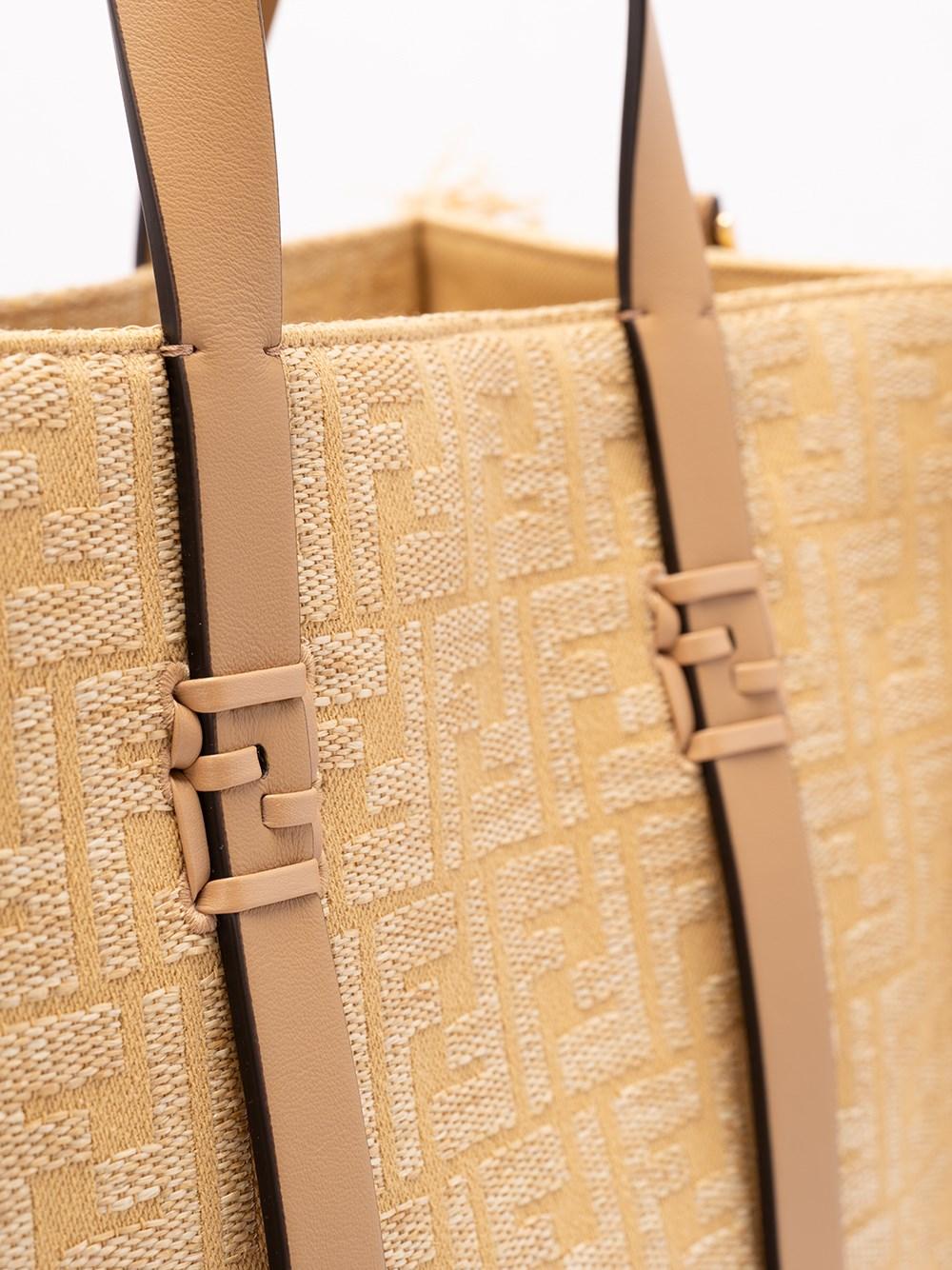 トートバッグ Fendi Ff City Tote Bag Amazon.com: FENDI FF Tortora Gray Knitted Cashmere Wool
