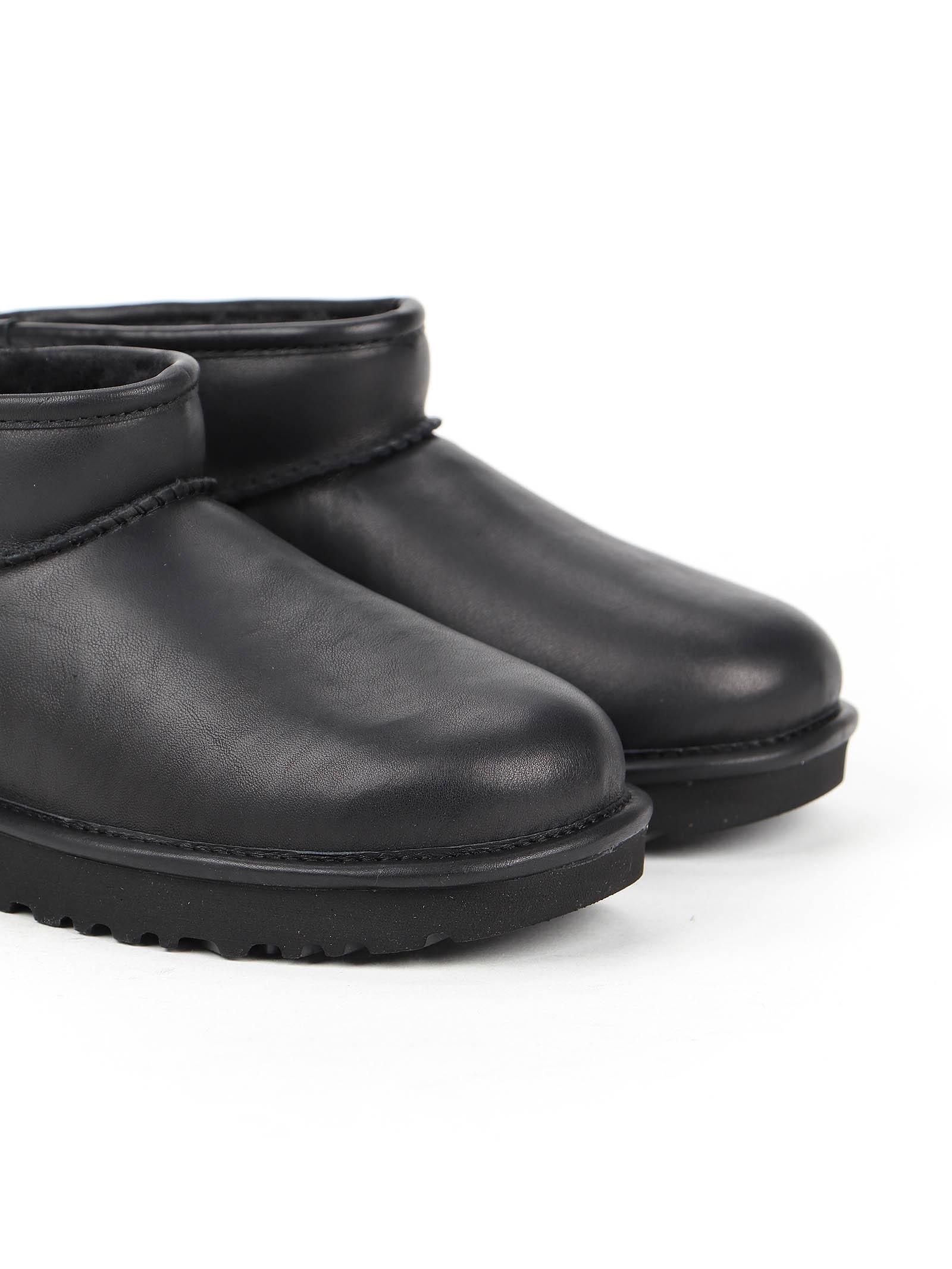 ugg classic mini leather black