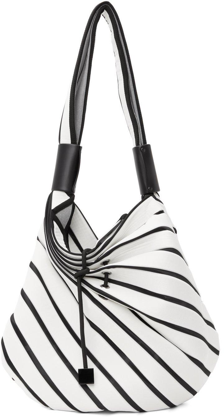 Issey Miyake Linear Knit Bag in White - Lyst