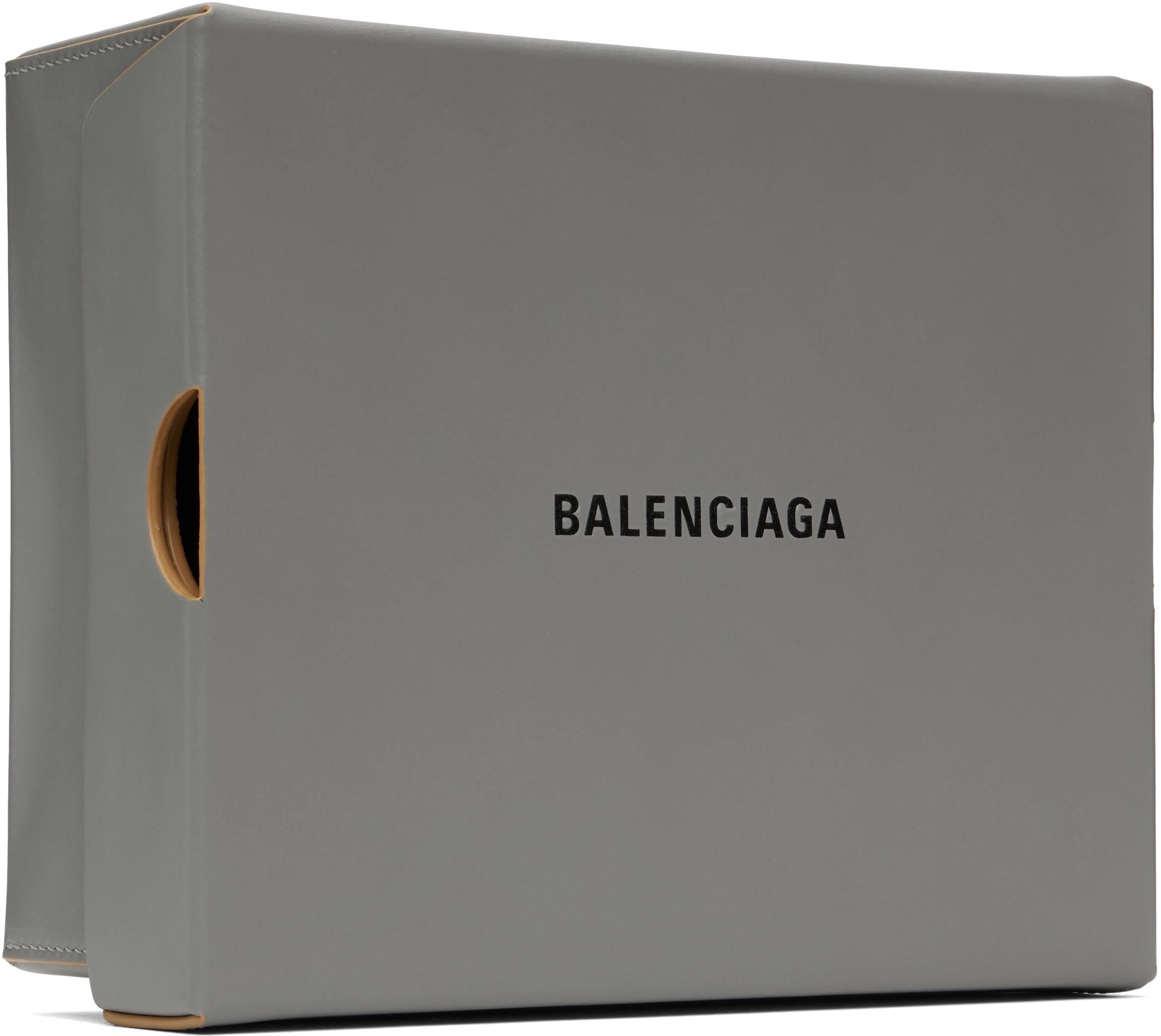 【関税込み】Balenciaga グレー Shopper Sneaker Box クラッチ Balenciaga グレー Shopper Sneaker Box クラッチ グレー | Lyst