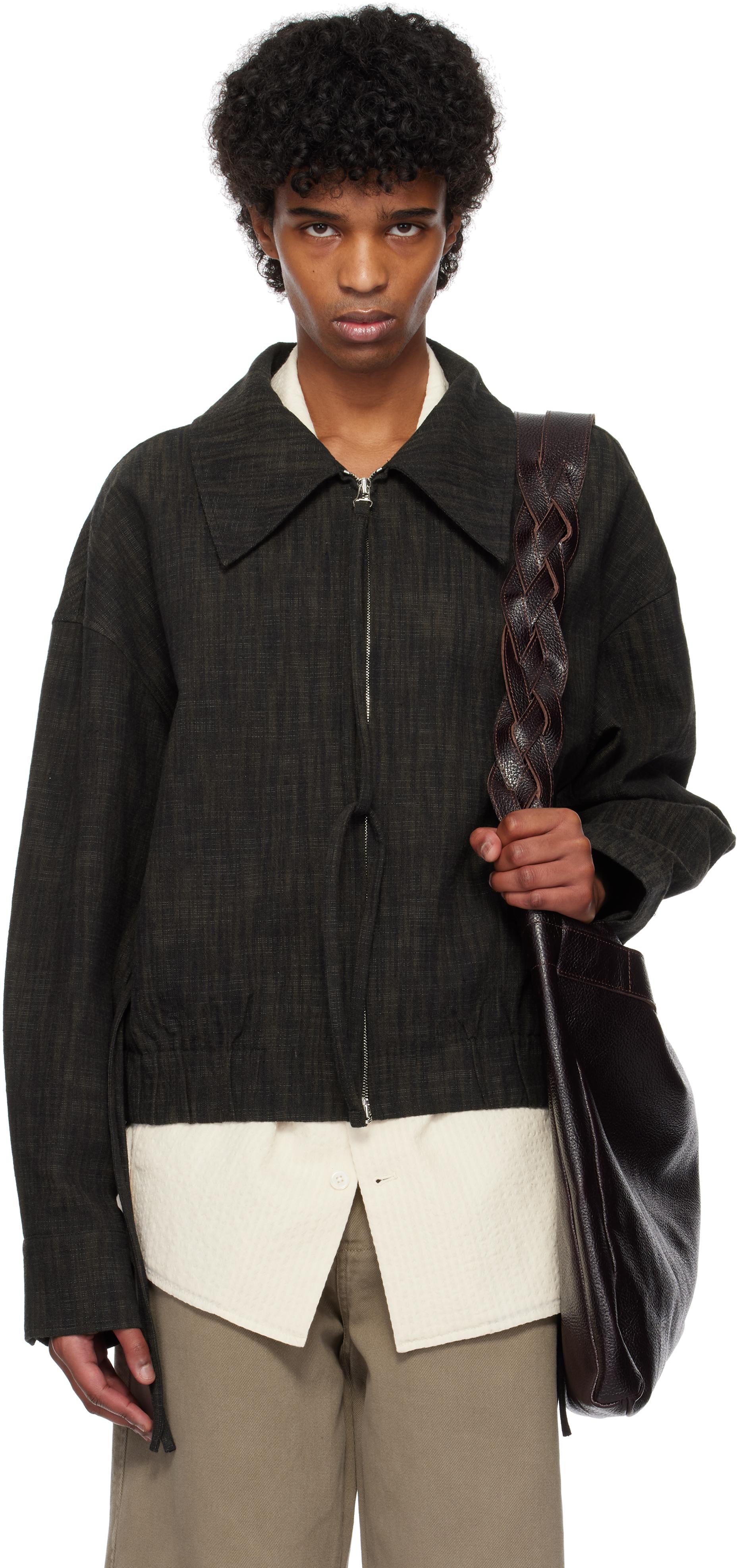 NULLUSのブラック Multi-Form Aero Collar ジャケットがセール中