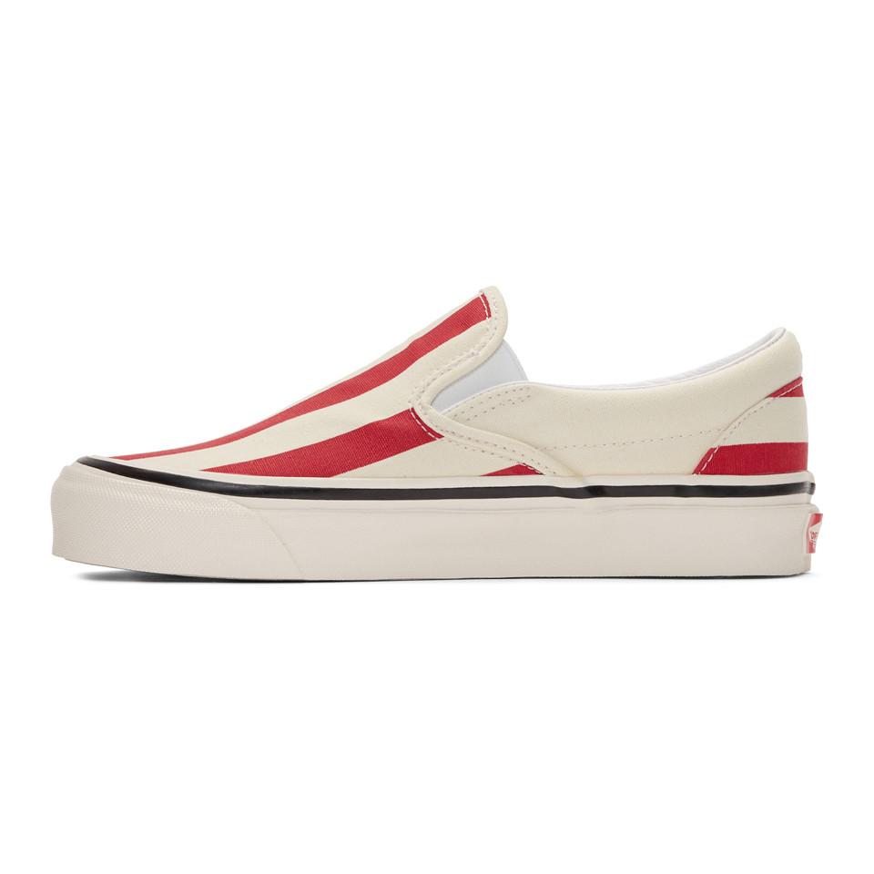 white vans with red stripe