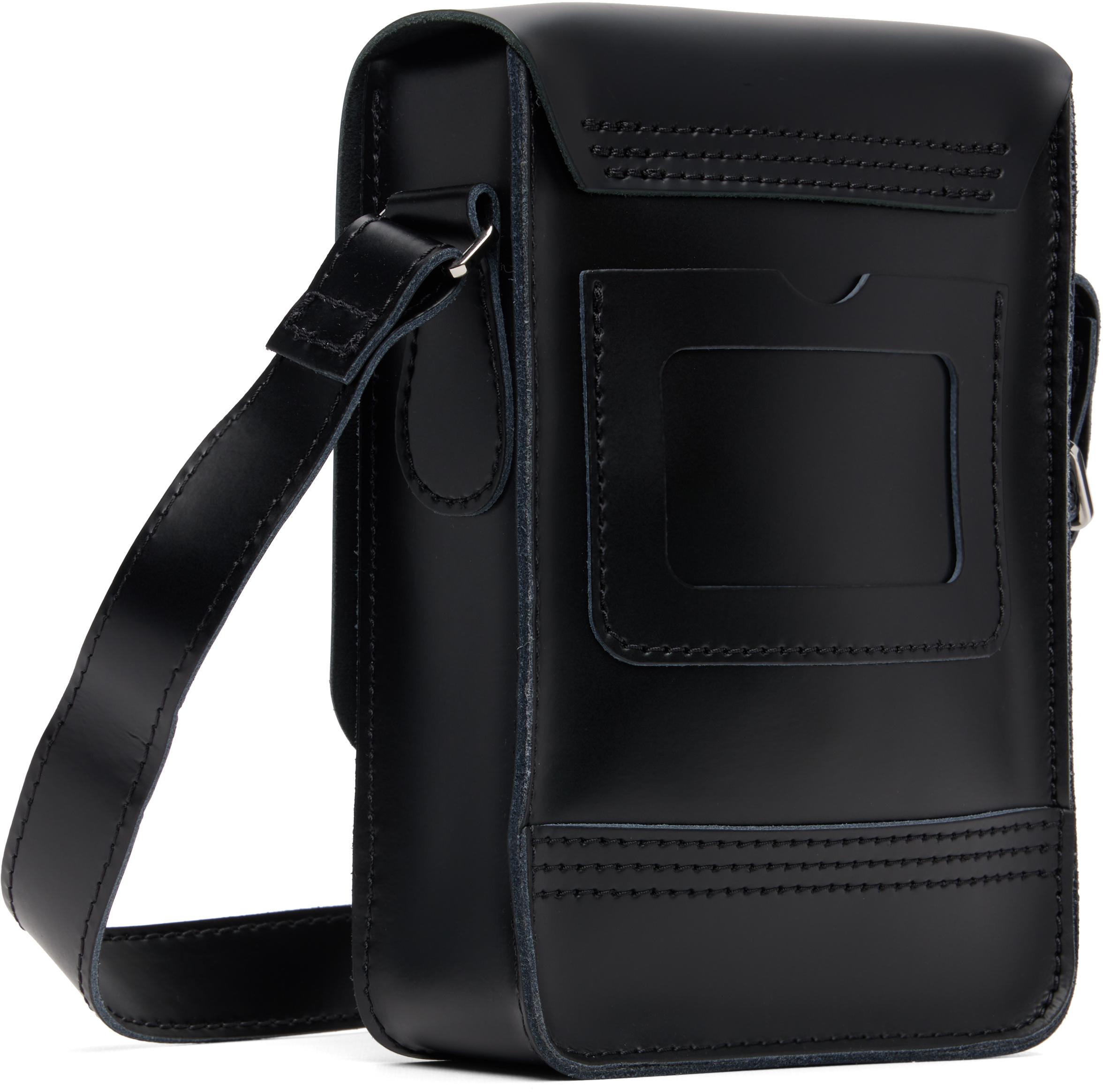 Dr Martens★LEATHER VERTICAL CROSSBODY BAG★BLACK Leather Vertical Crossbody Bag in Black | Dr. Martens