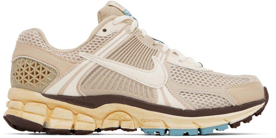 Nike Beige Zoom Vomero 5 Sneakers in Black | Lyst