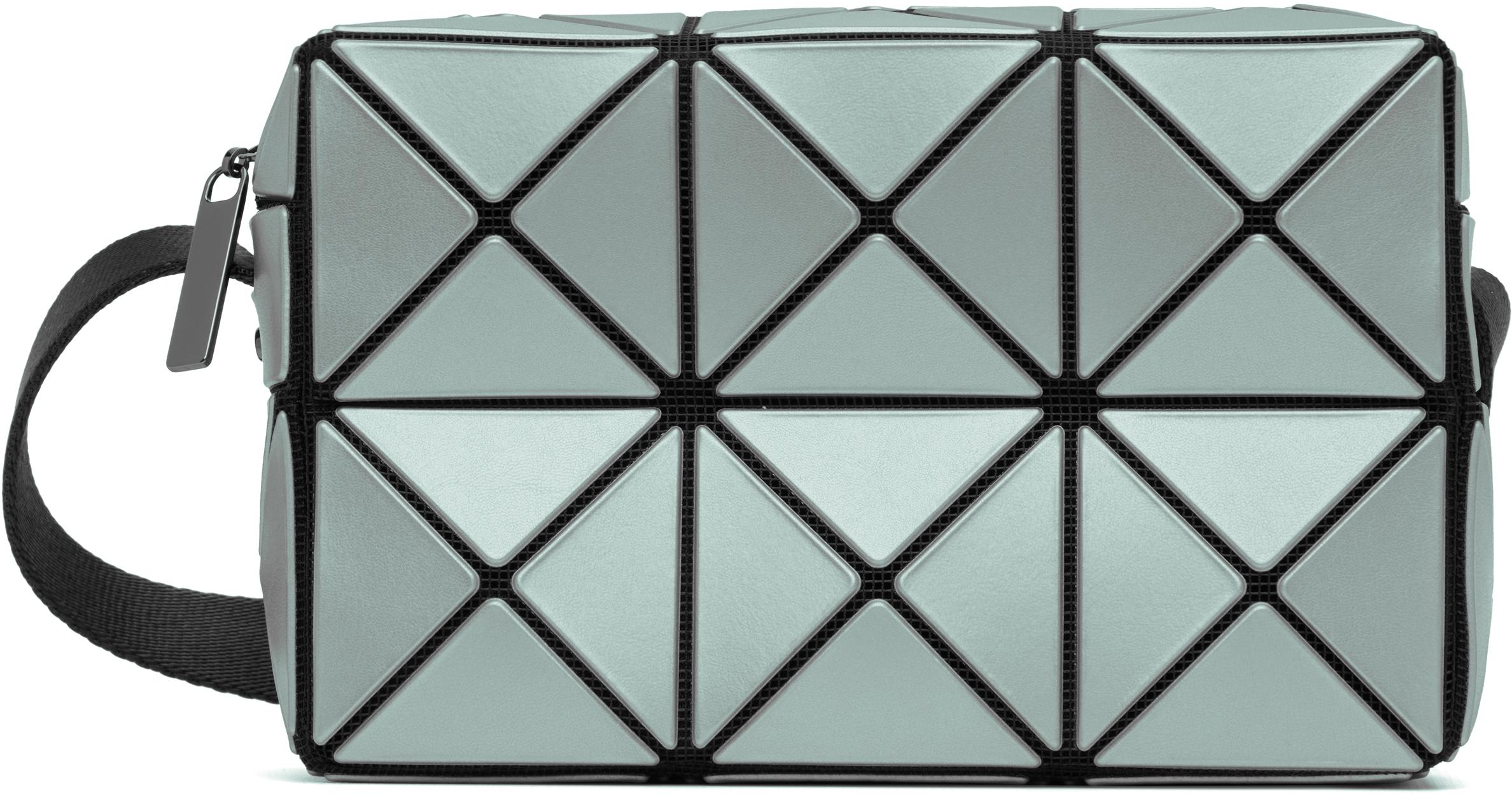 【希少】　ISSEY MIYAKE MEN メッセンジャーバッグ 希少 BAOBAO ISSEY MIYAKE☆SADDLE BAG☆KURO ショルダーバック