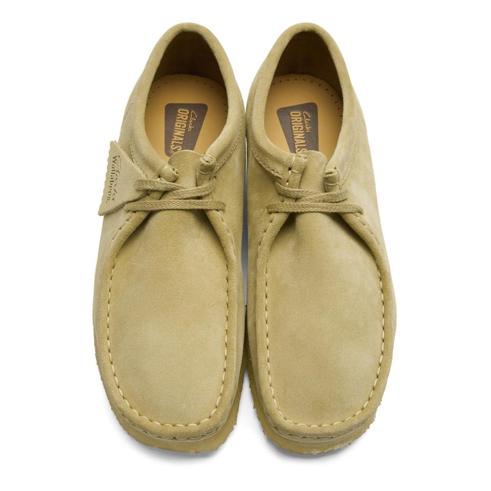 Clarks Beige Low Suede Wallabee Moccasins in Natural for Men - Lyst