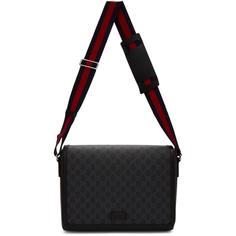 Gucci Black GG Supreme Flap Messenger Bag for Men | Lyst