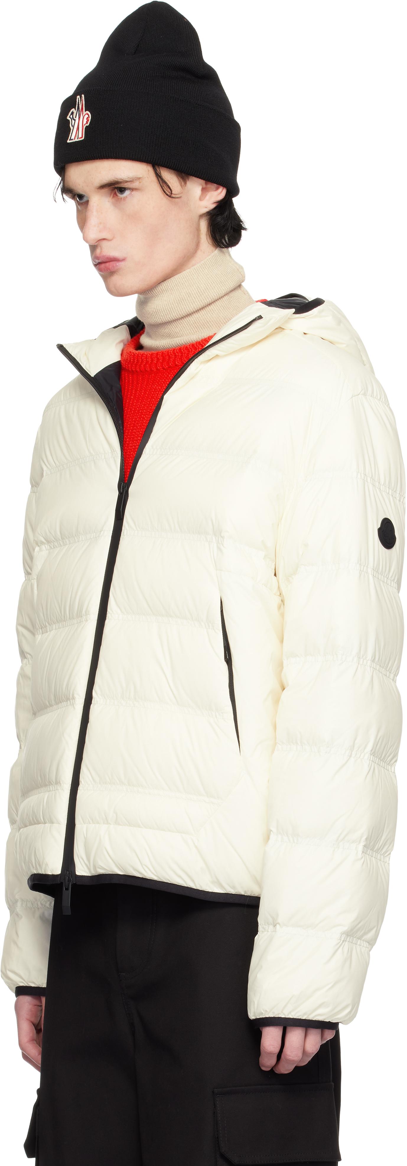 【関税込み】Moncler オフホワイト Gardy ダウンジャケット メンズ Moncler オフホワイト Gardy ダウンジャケット ブラック