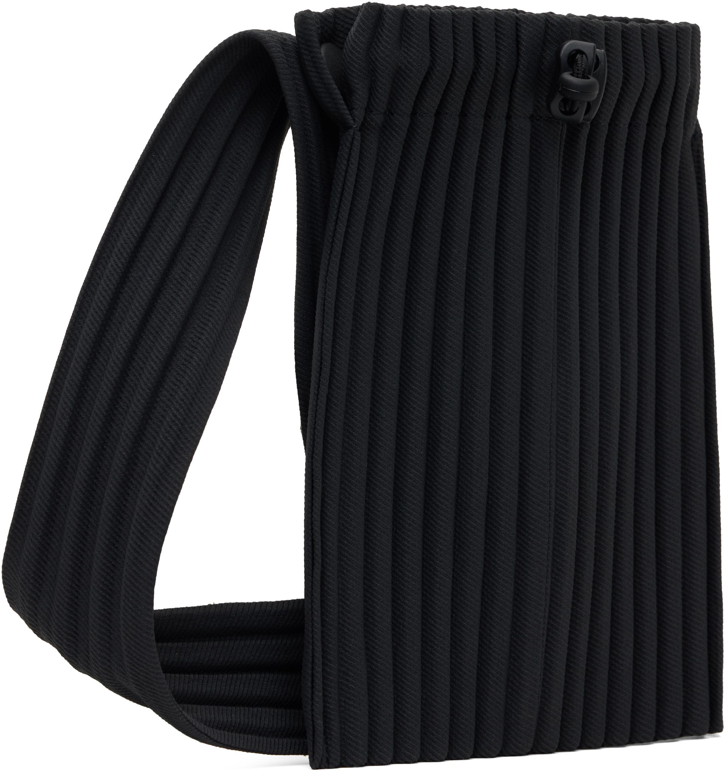 Men's Homme Plissé Issey Miyake Messenger bags from $210 | Lyst