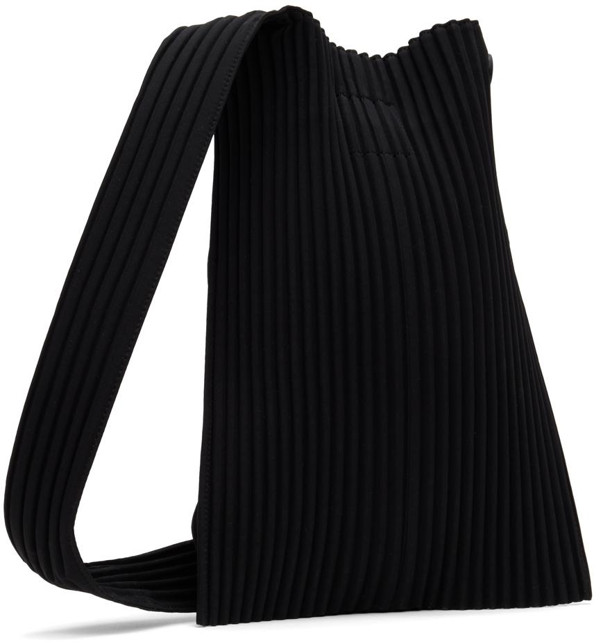 Black Homme Plissé Issey Miyake Messenger bags for Men | Lyst